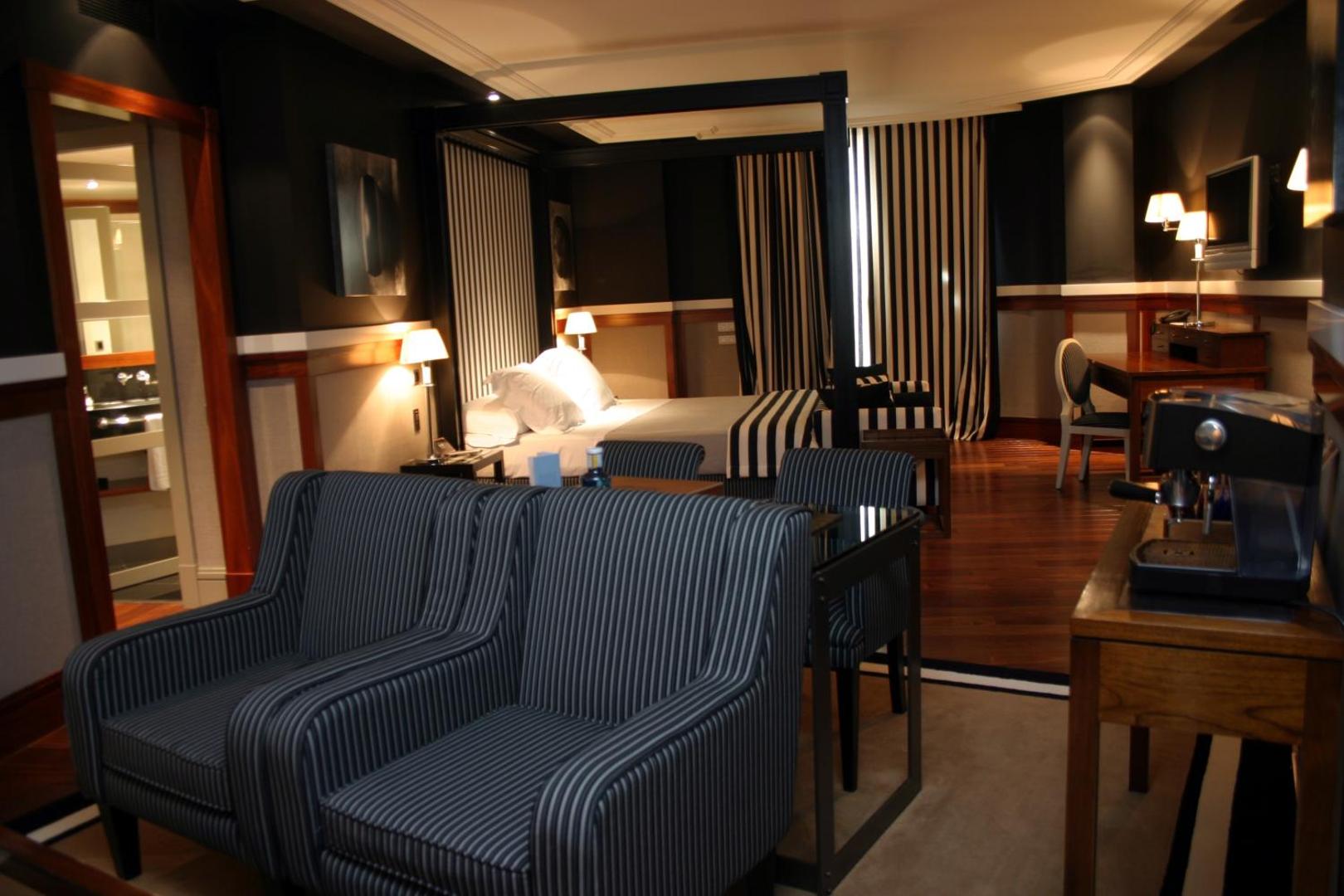 Hotel 1898 Hotel 1898
