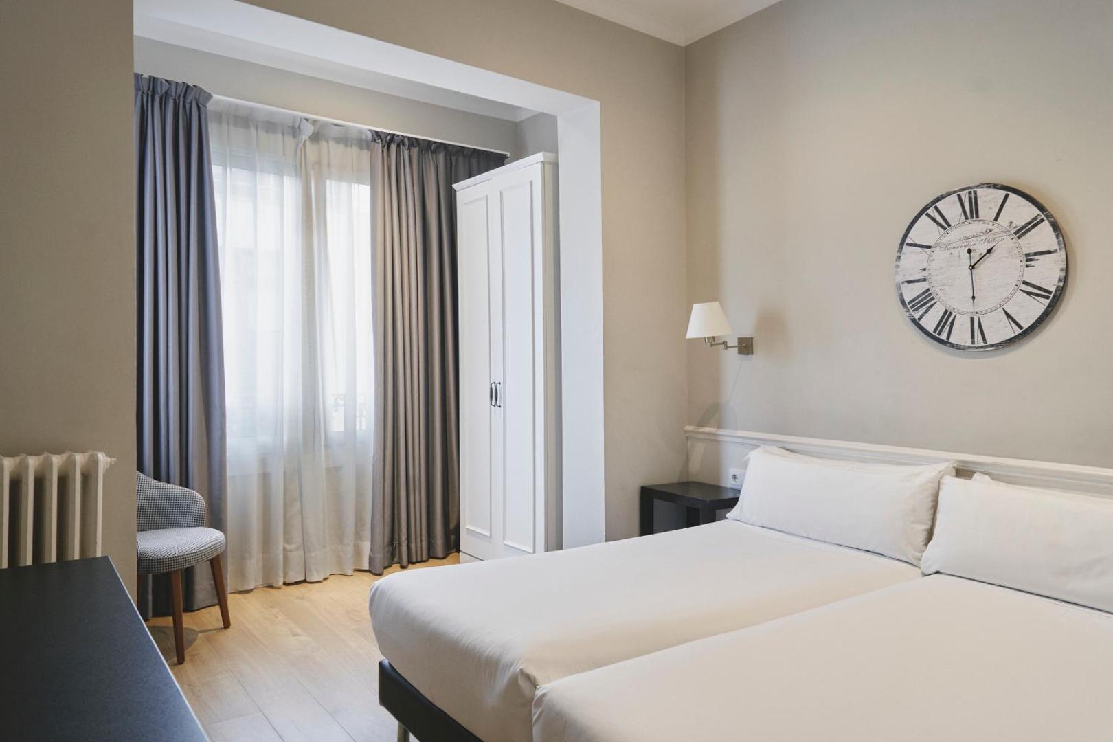 Mesón Castilla Atiram Hotel Mesón Castilla Atiram Hotel