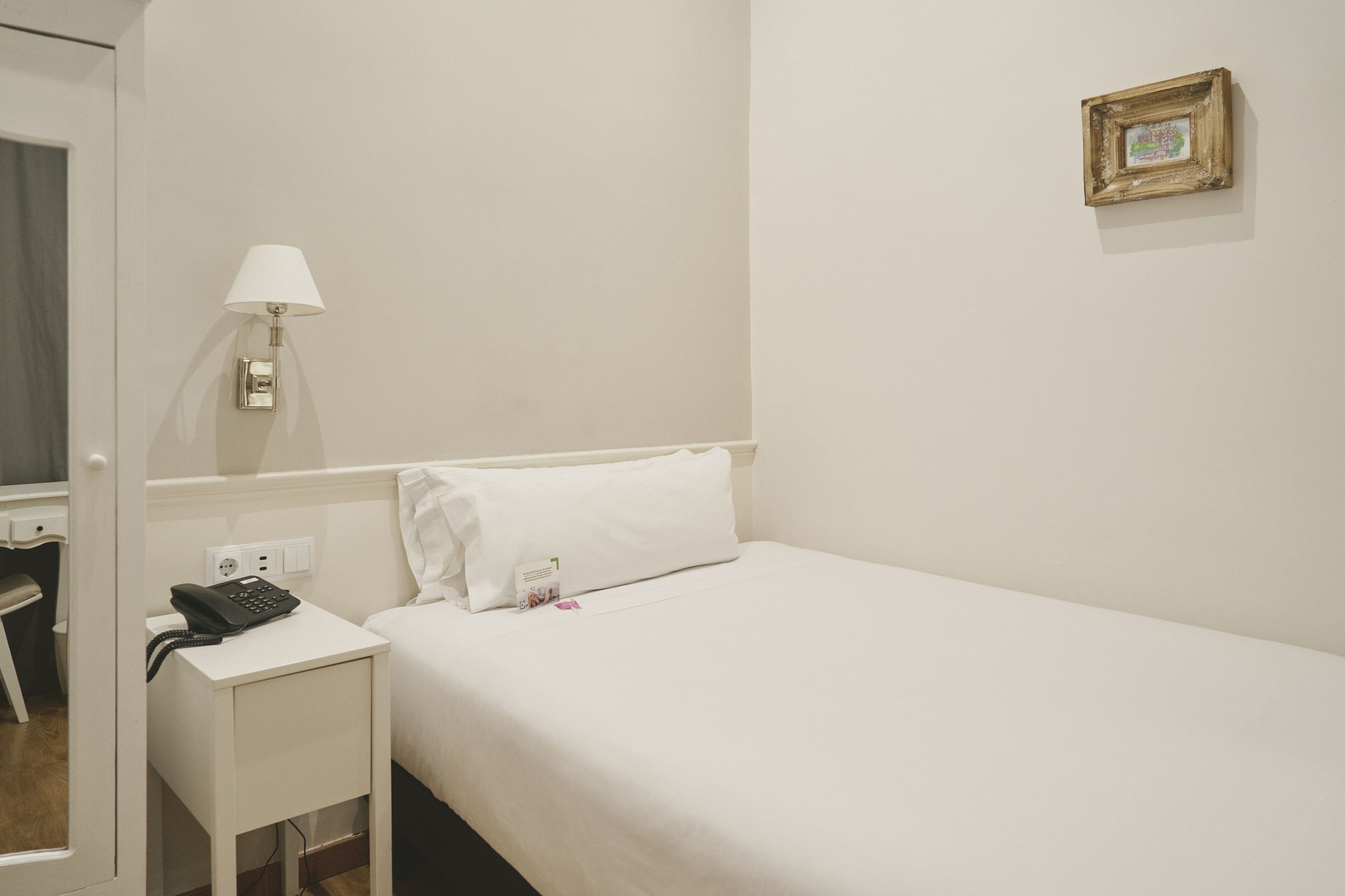 Mesón Castilla Atiram Hotel Mesón Castilla Atiram Hotel