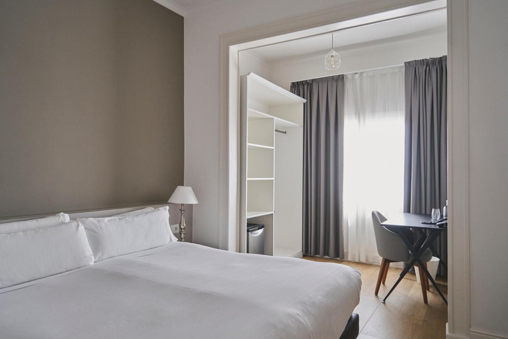 Mesón Castilla Atiram Hotel Mesón Castilla Atiram Hotel