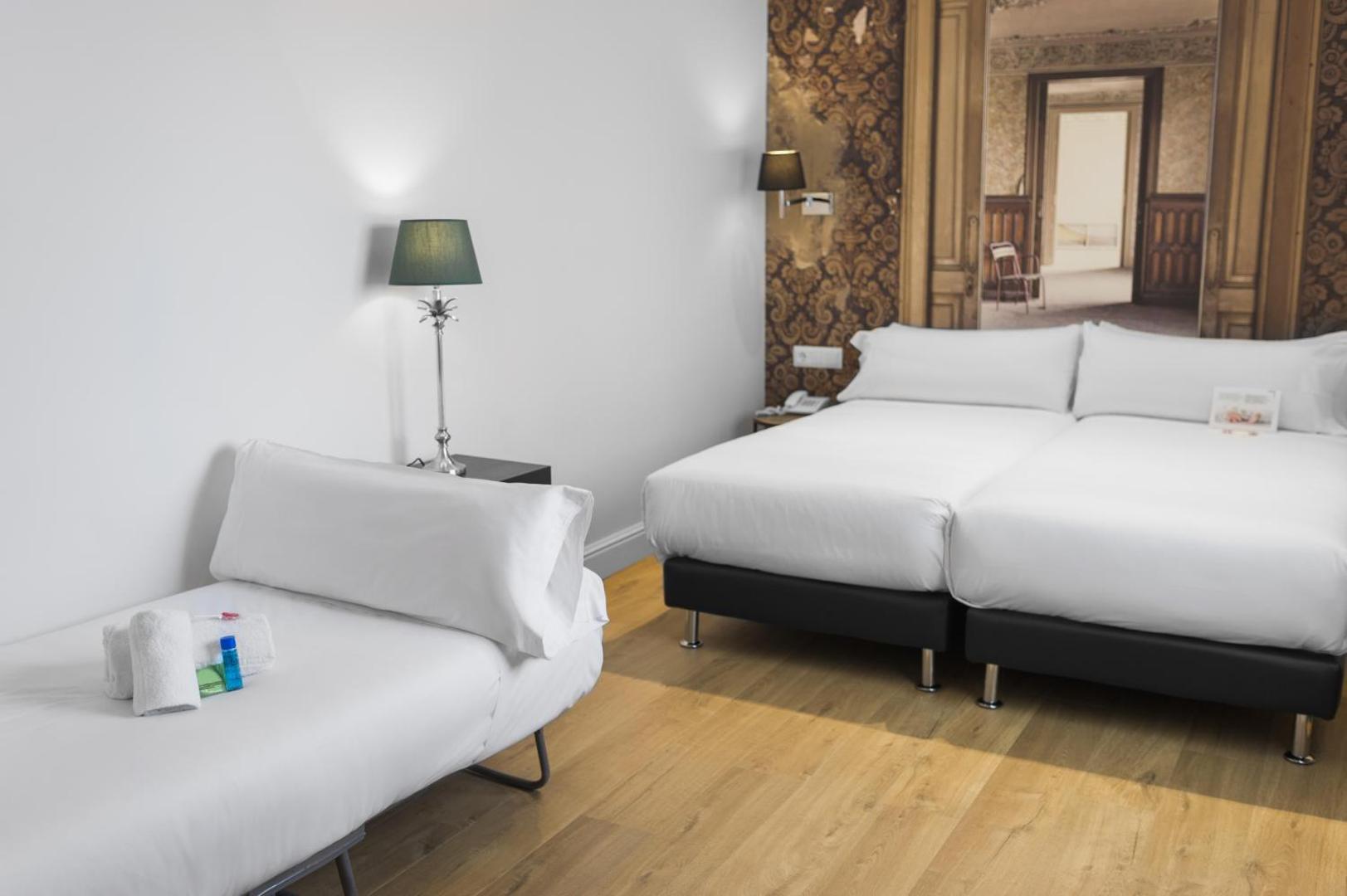Mesón Castilla Atiram Hotel Mesón Castilla Atiram Hotel