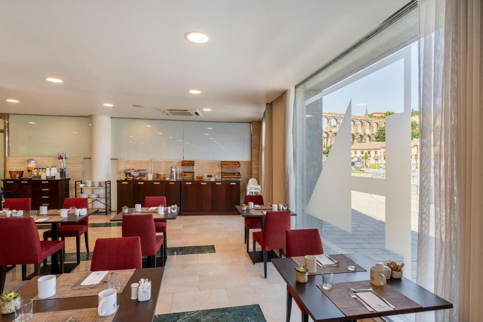 Eurostars Plaza Acueducto Eurostars Plaza Acueducto