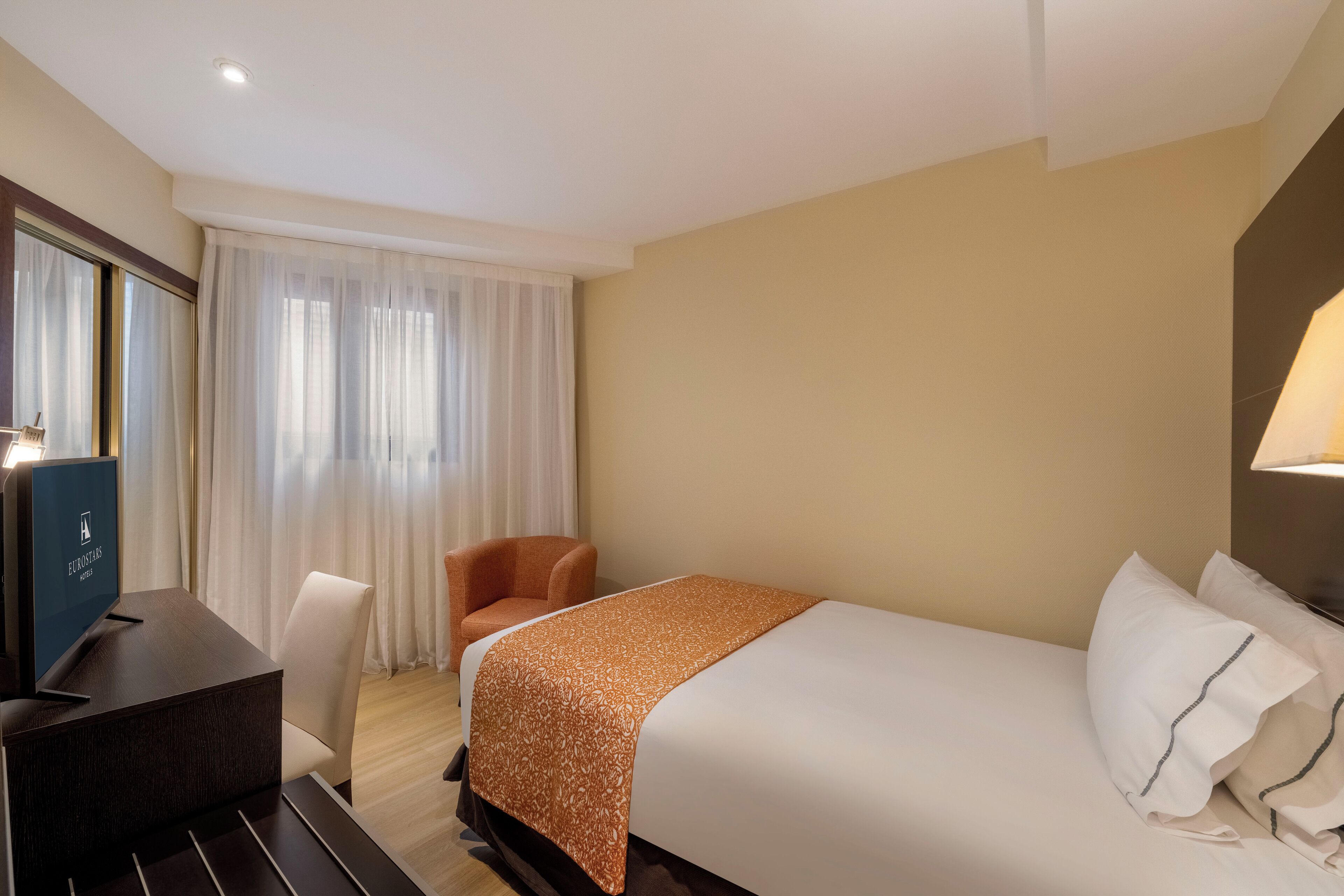 Eurostars Plaza Acueducto Eurostars Plaza Acueducto