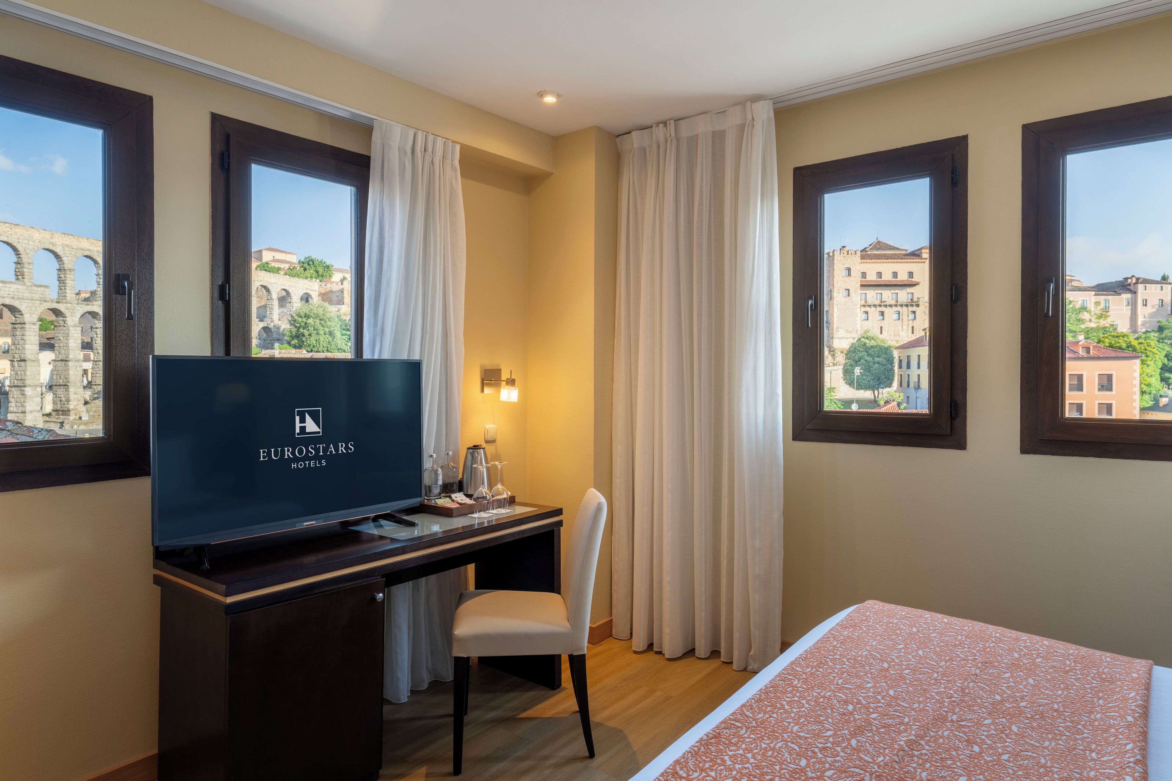 Eurostars Plaza Acueducto Eurostars Plaza Acueducto