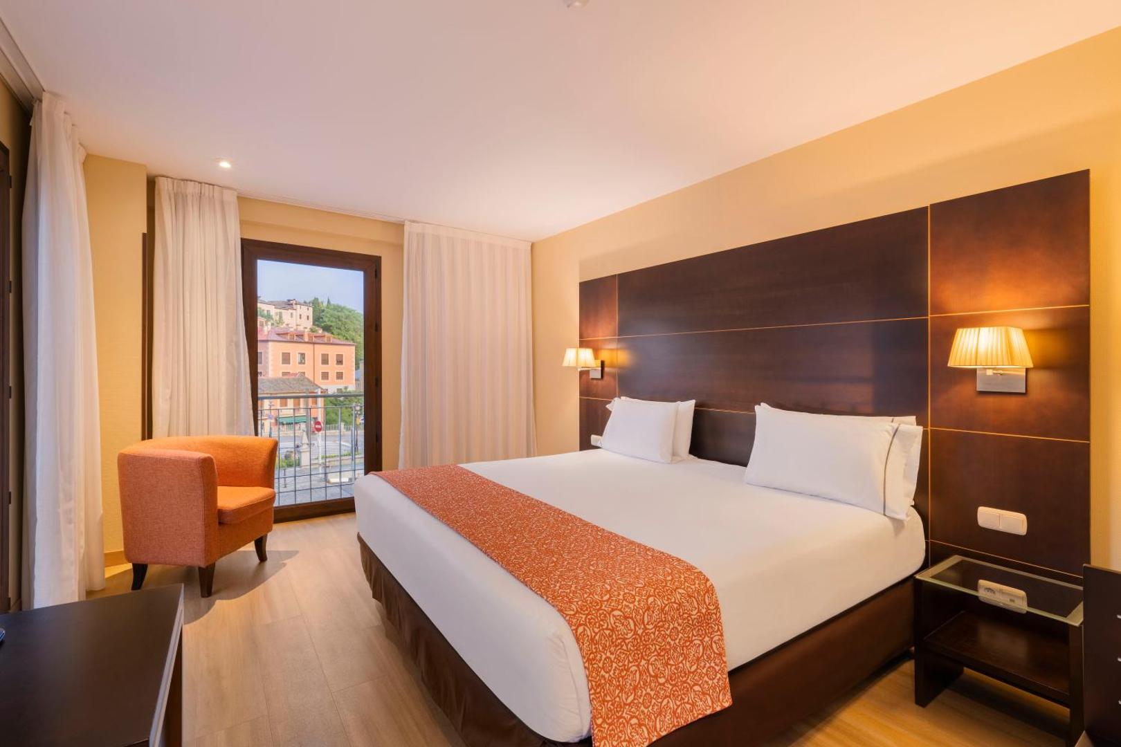 Eurostars Plaza Acueducto Eurostars Plaza Acueducto