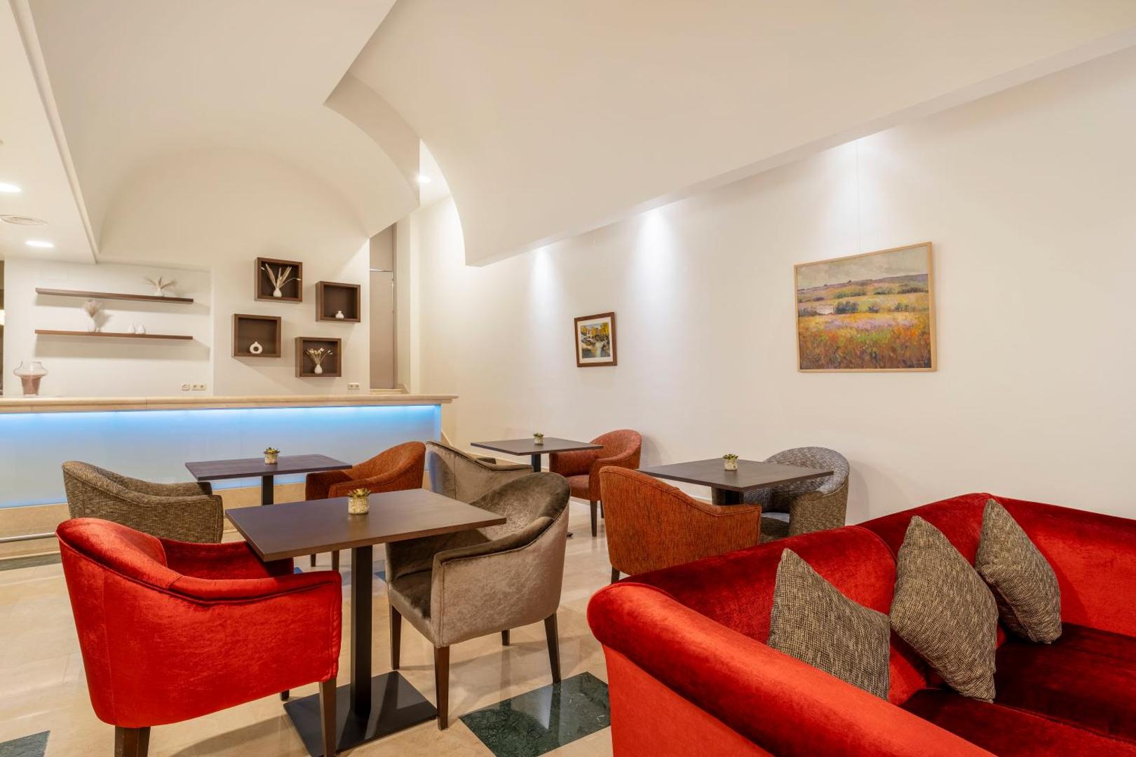 Eurostars Plaza Acueducto Eurostars Plaza Acueducto