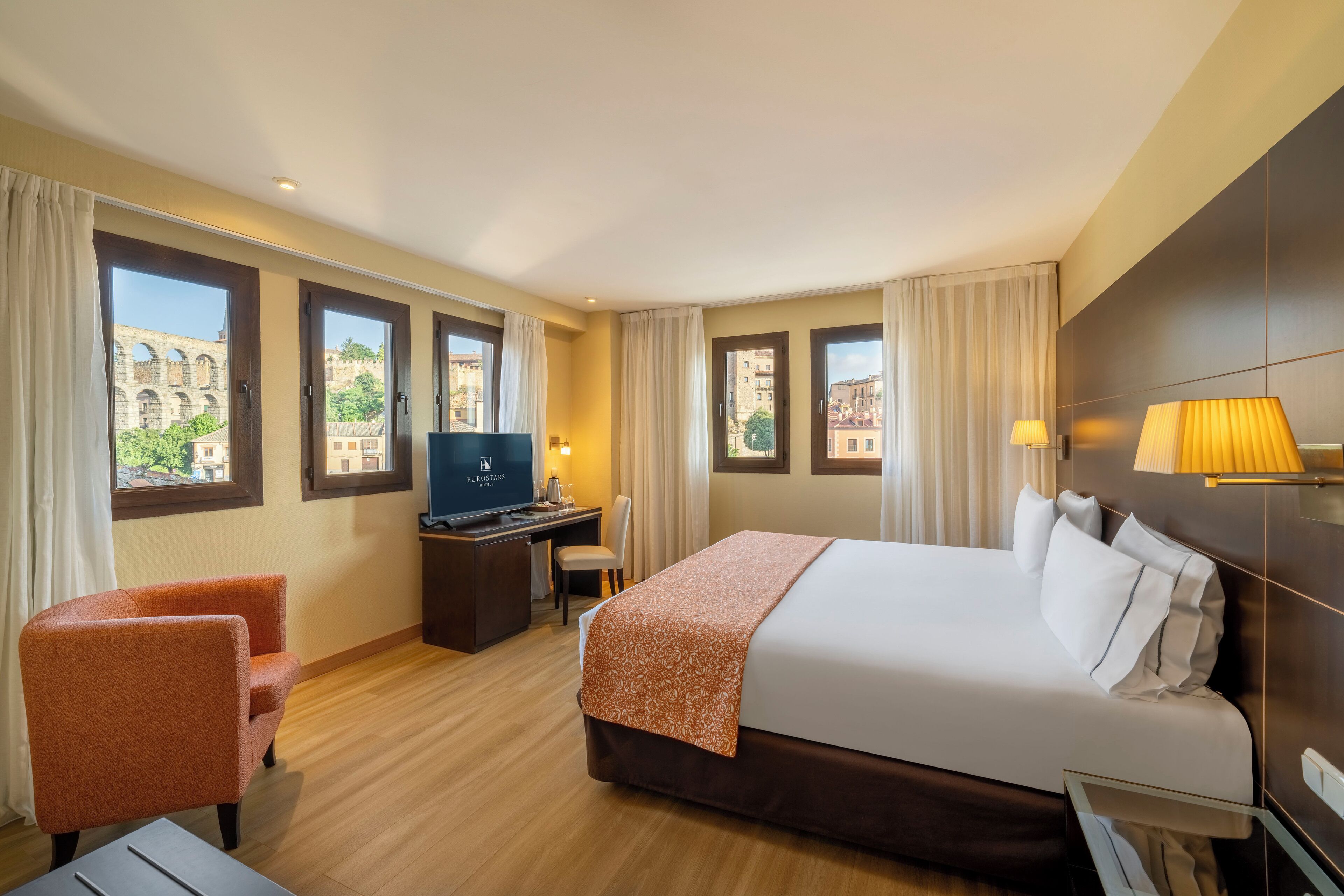 Eurostars Plaza Acueducto Eurostars Plaza Acueducto