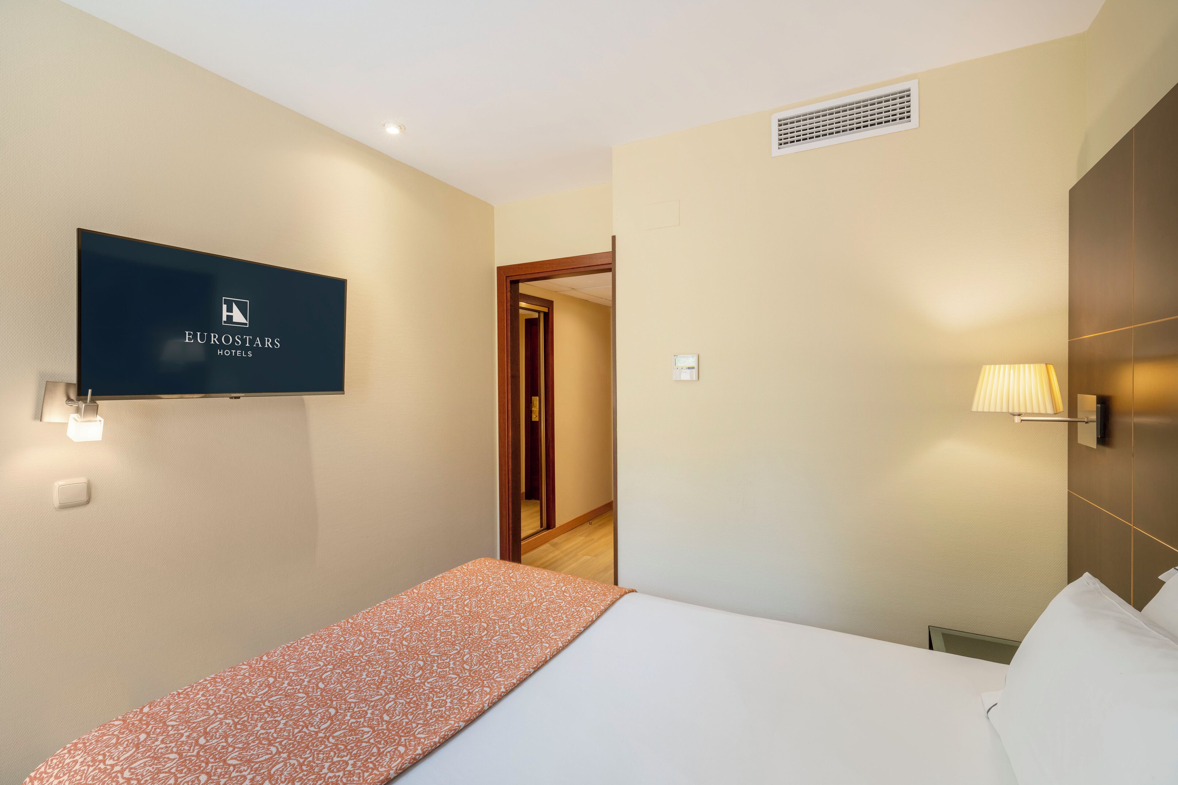 Eurostars Plaza Acueducto Eurostars Plaza Acueducto