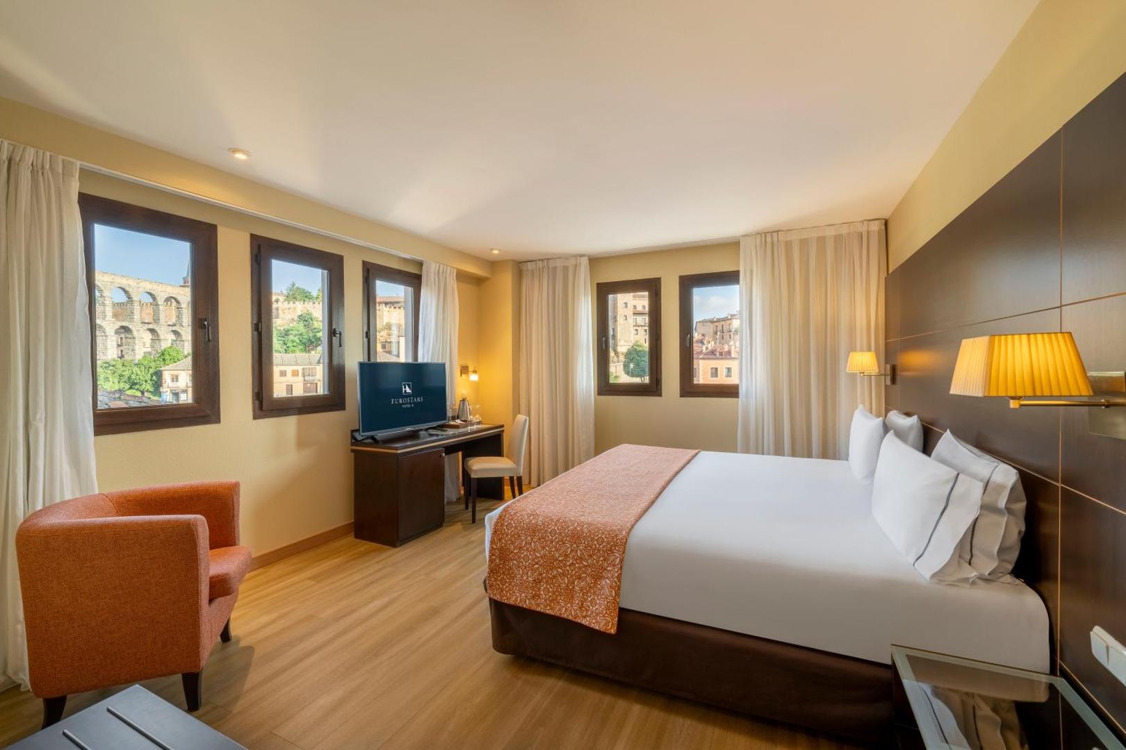 Eurostars Plaza Acueducto Eurostars Plaza Acueducto