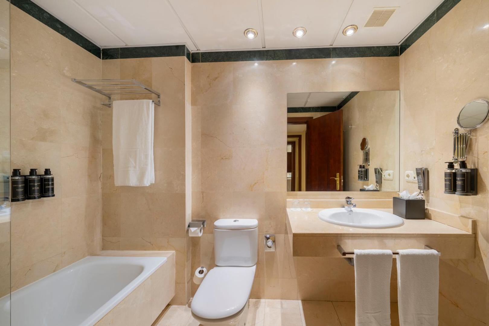 Eurostars Plaza Acueducto Eurostars Plaza Acueducto