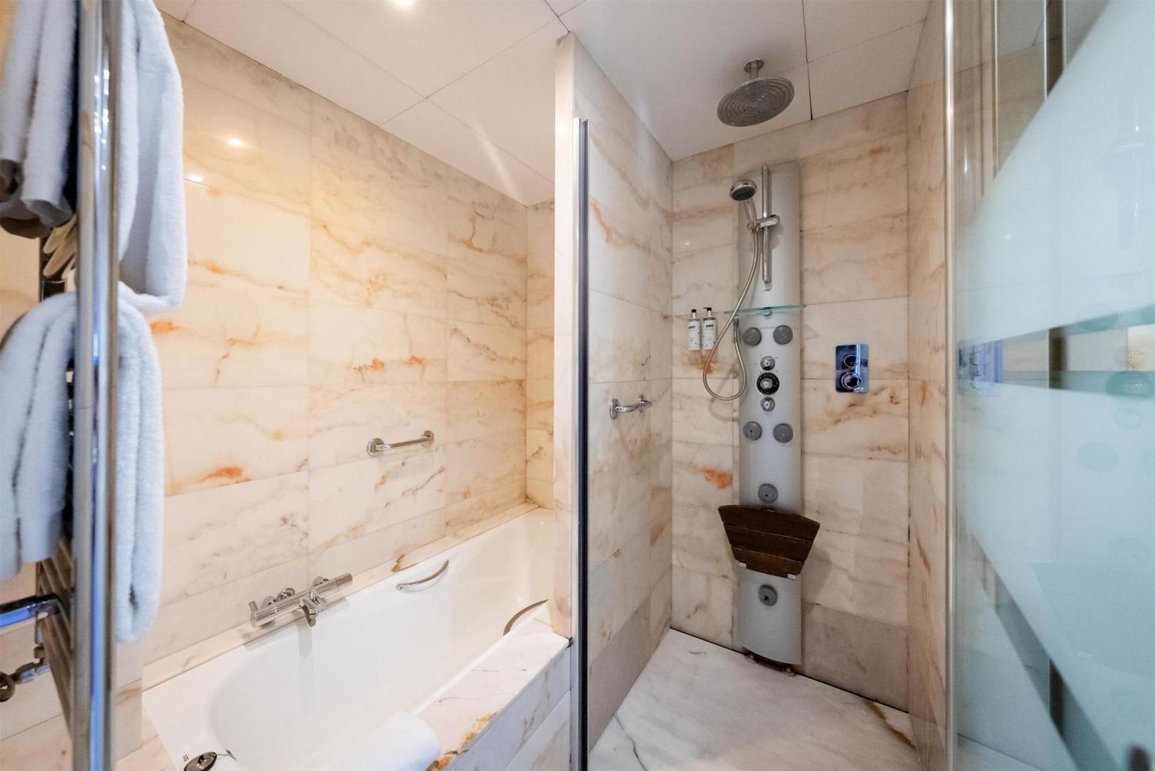 Best Western Premier CMC Girona Best Western Premier CMC Girona