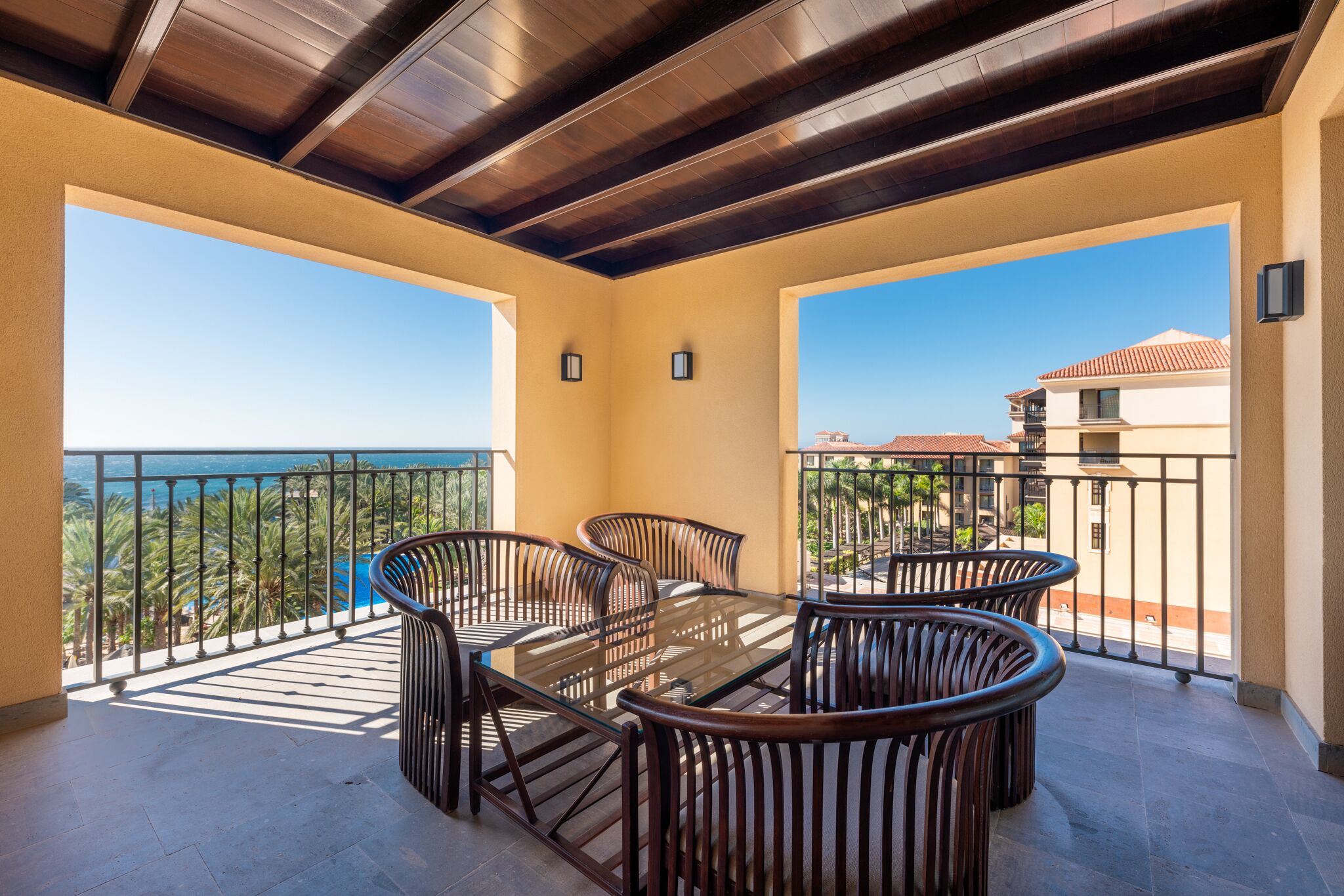 Unique Club at Lopesan Costa Meloneras Resort & Spa