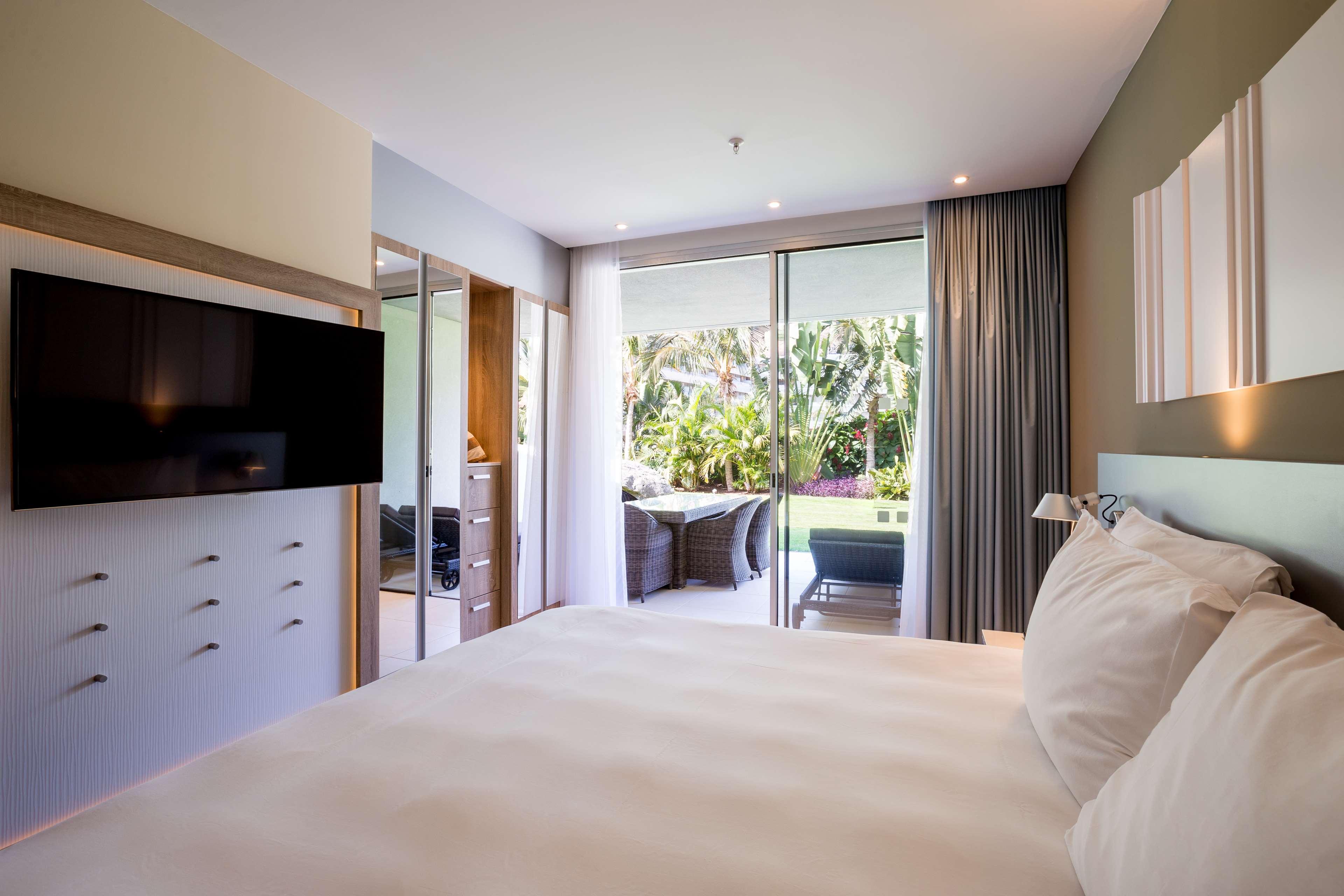 Radisson Blu Resort & Spa, Gran Canaria Mogan Radisson Blu Resort & Spa, Gran Canaria Mogan