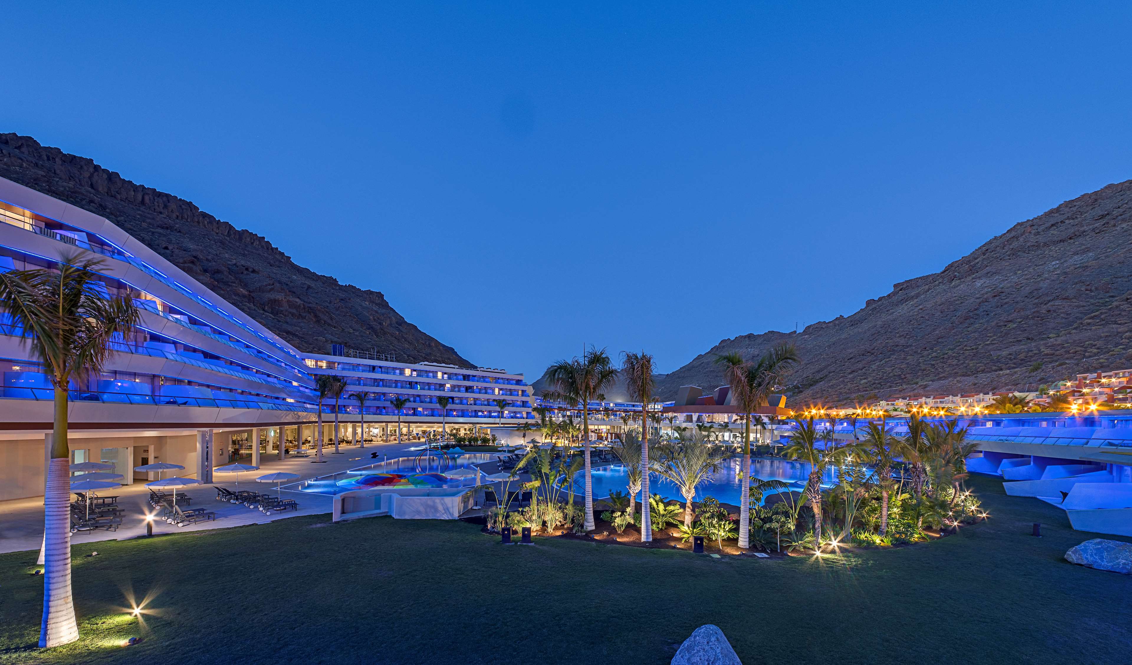 Radisson Blu Resort & Spa, Gran Canaria Mogan Radisson Blu Resort & Spa, Gran Canaria Mogan