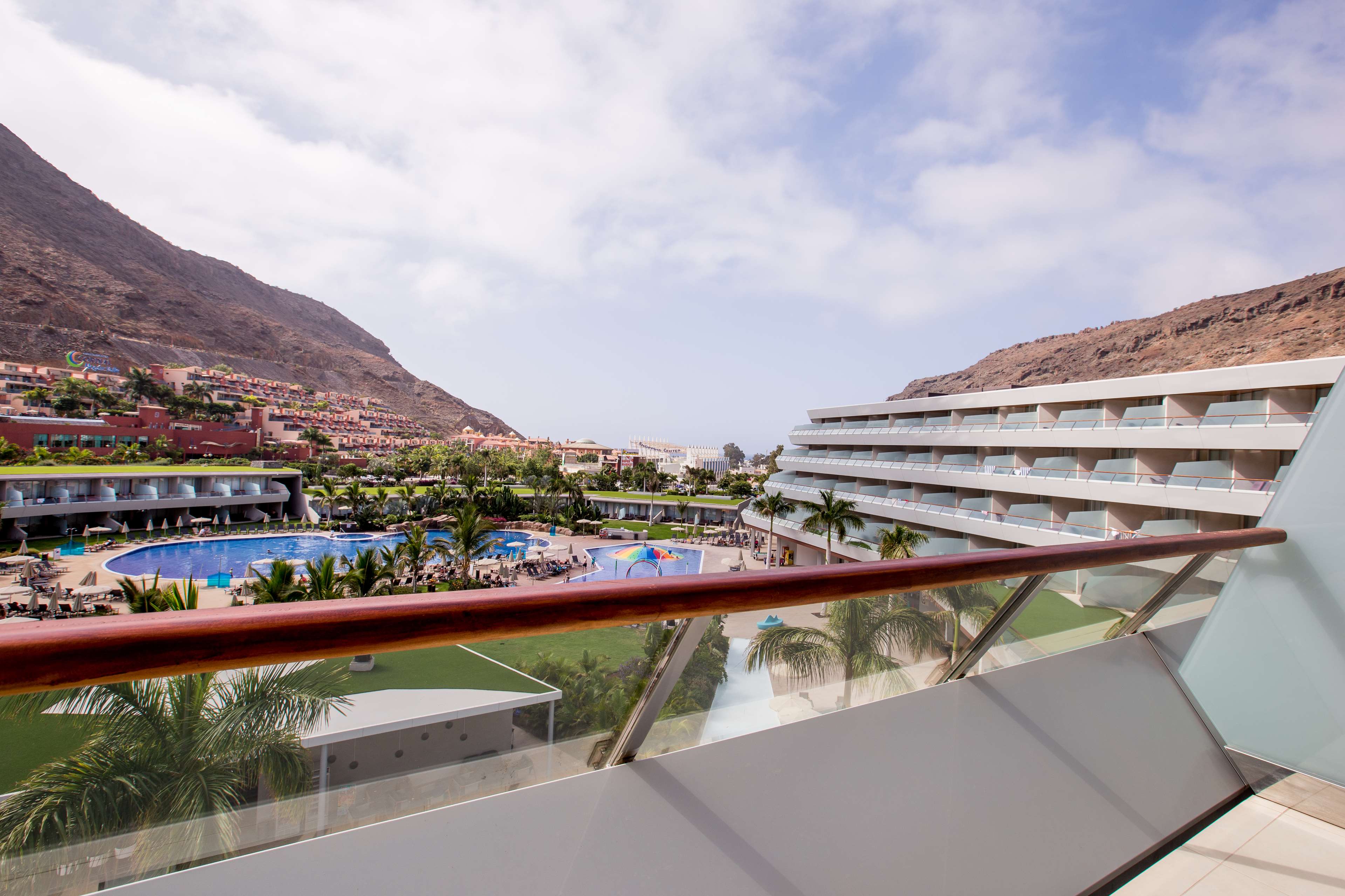 Radisson Blu Resort & Spa, Gran Canaria Mogan Radisson Blu Resort & Spa, Gran Canaria Mogan