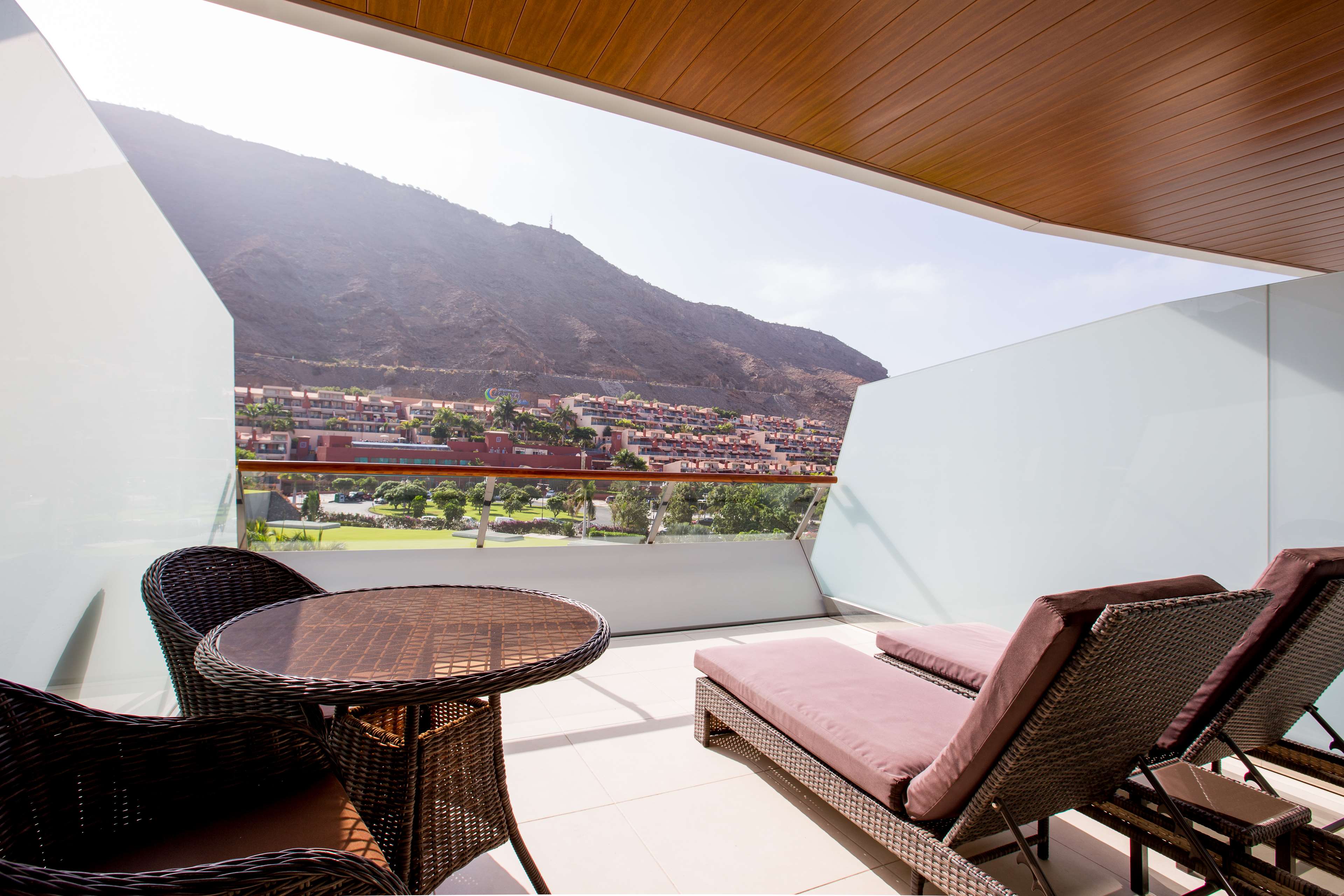 Radisson Blu Resort & Spa, Gran Canaria Mogan Radisson Blu Resort & Spa, Gran Canaria Mogan