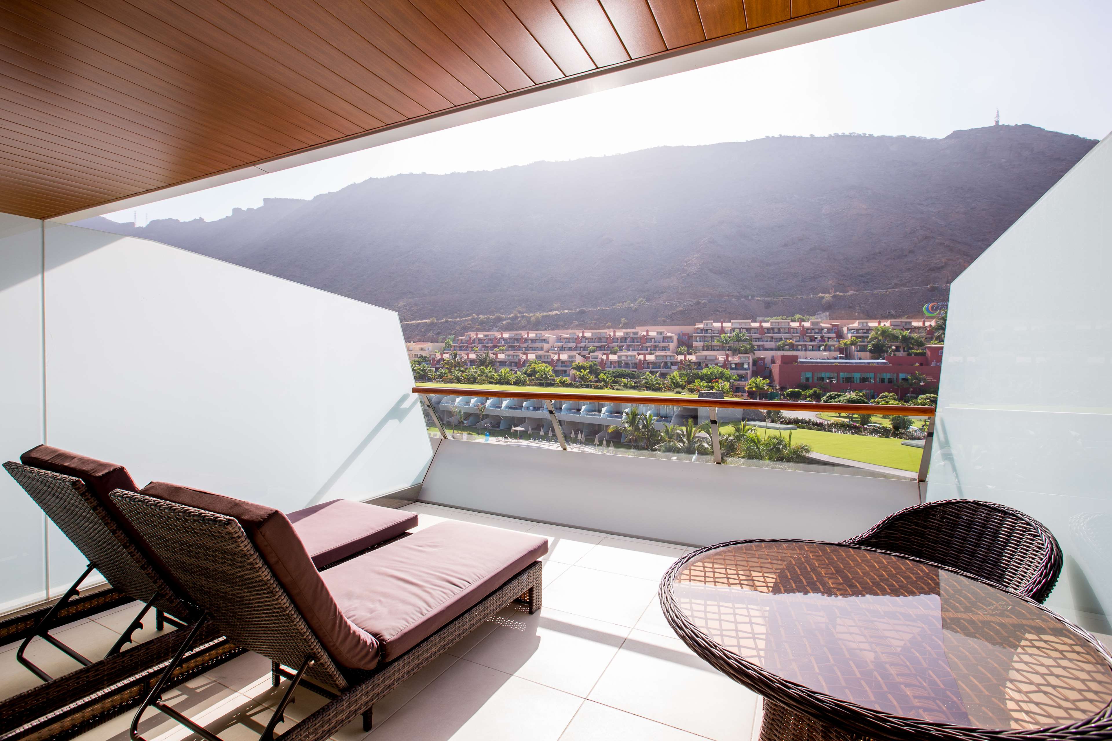 Radisson Blu Resort & Spa, Gran Canaria Mogan Radisson Blu Resort & Spa, Gran Canaria Mogan