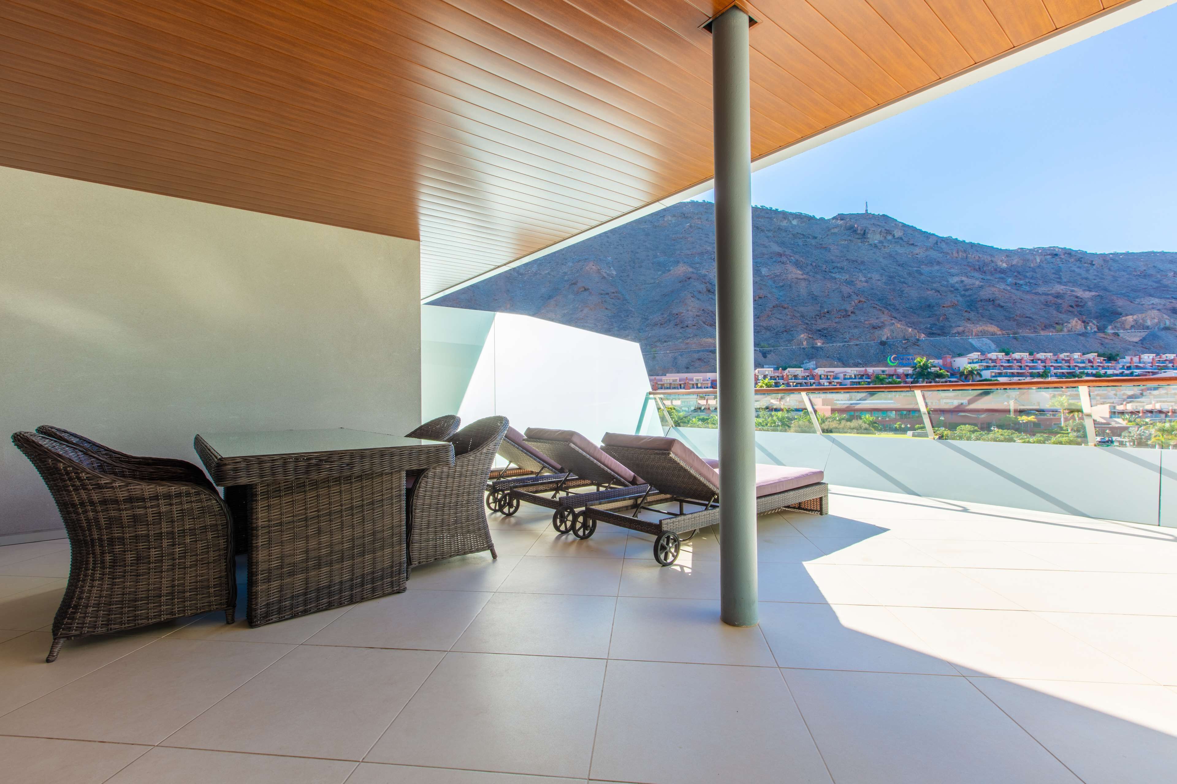 Radisson Blu Resort & Spa, Gran Canaria Mogan Radisson Blu Resort & Spa, Gran Canaria Mogan