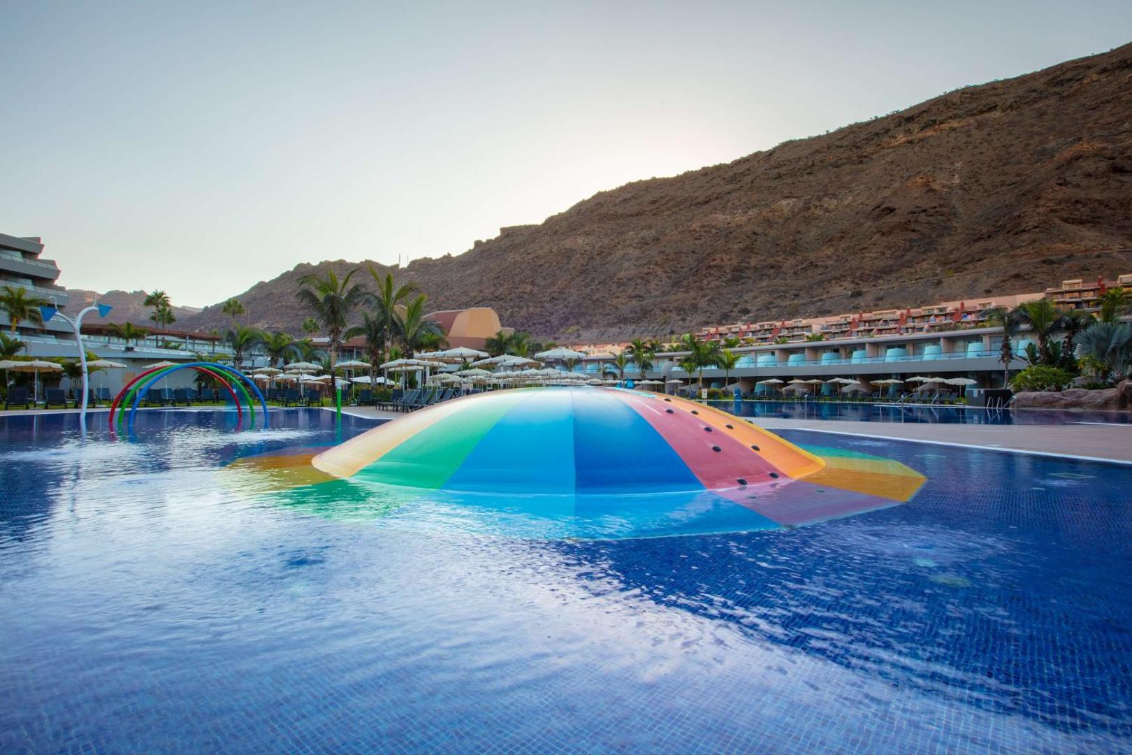 Radisson Blu Resort & Spa, Gran Canaria Mogan Radisson Blu Resort & Spa, Gran Canaria Mogan