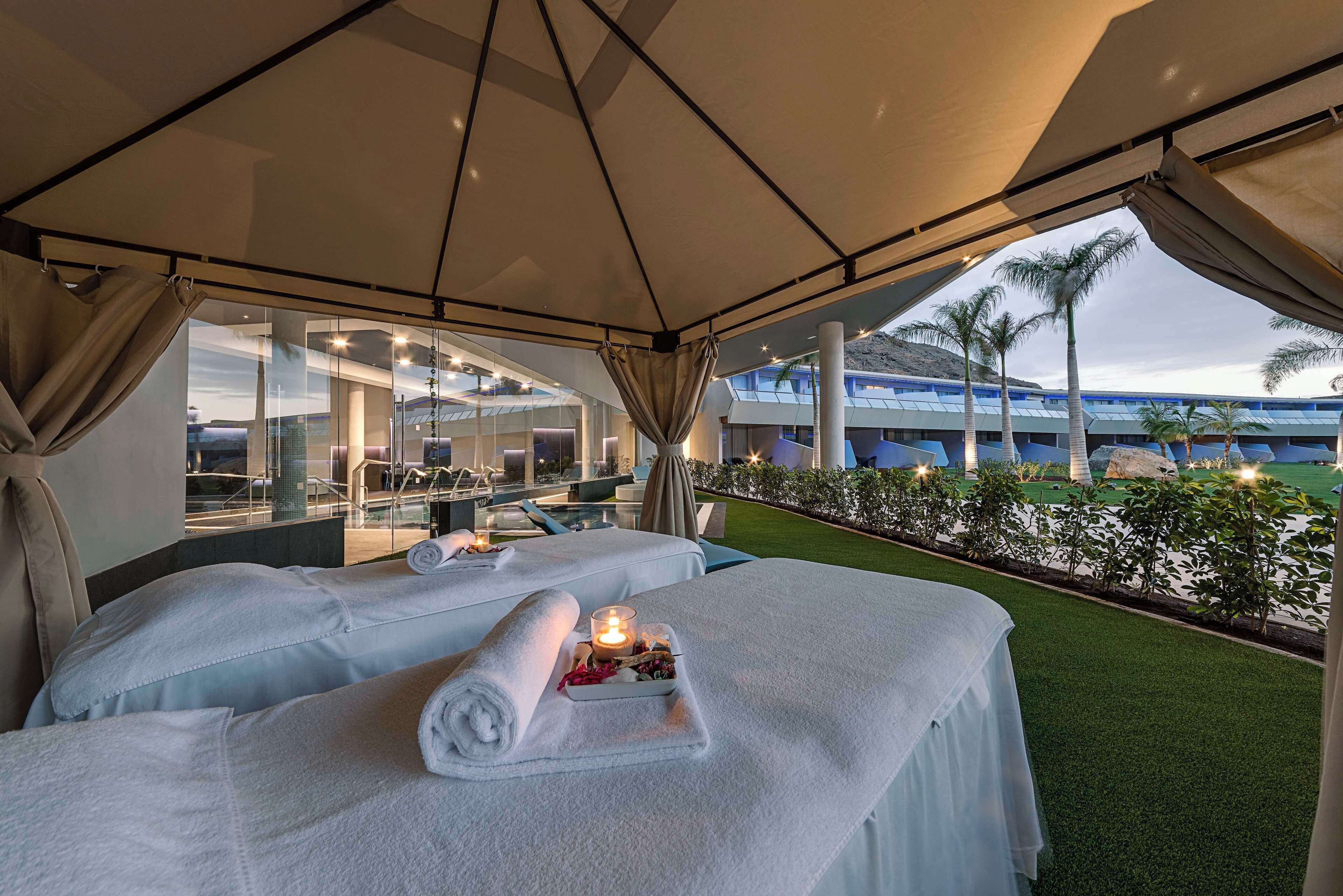 Radisson Blu Resort & Spa, Gran Canaria Mogan Radisson Blu Resort & Spa, Gran Canaria Mogan