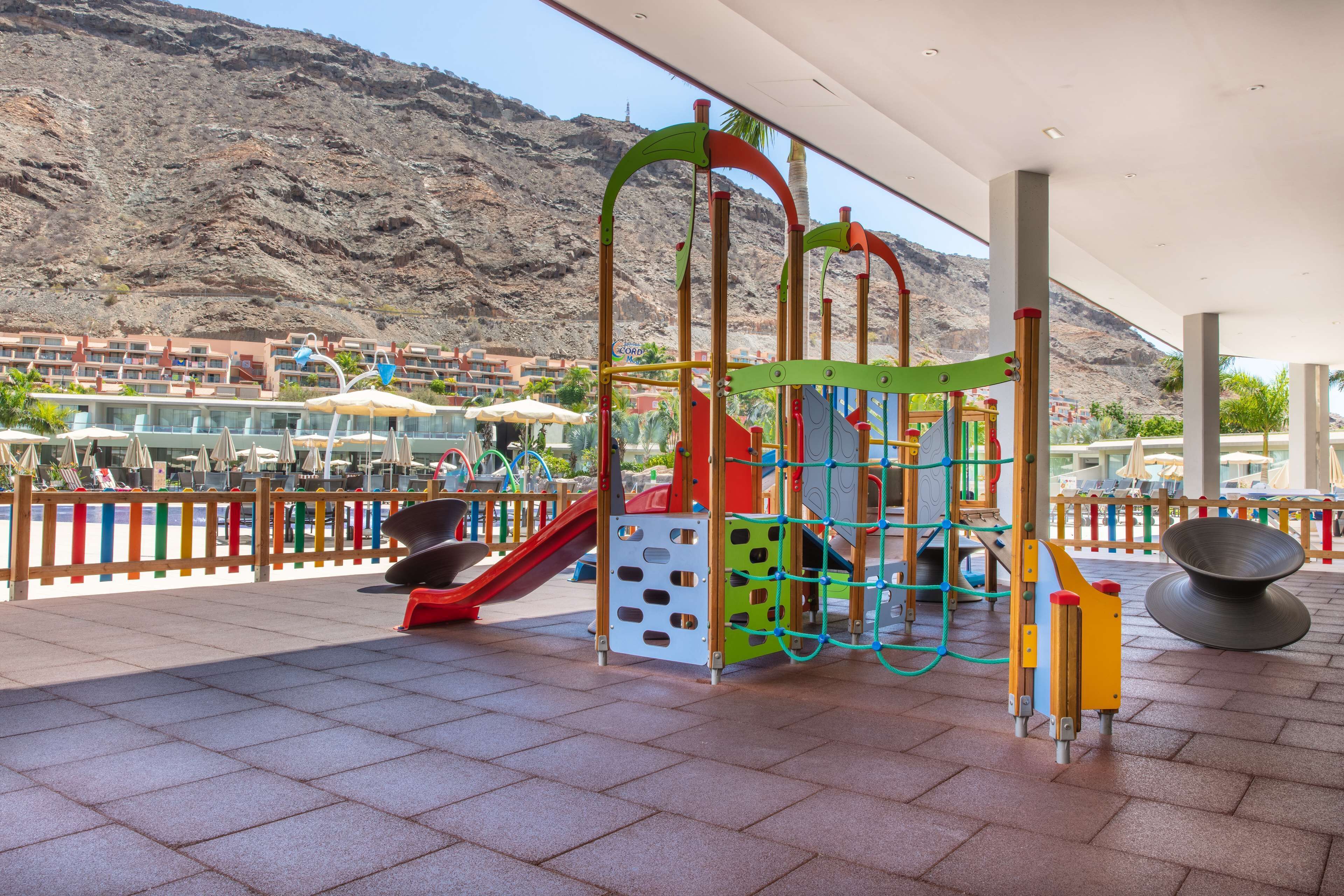 Radisson Blu Resort & Spa, Gran Canaria Mogan Radisson Blu Resort & Spa, Gran Canaria Mogan