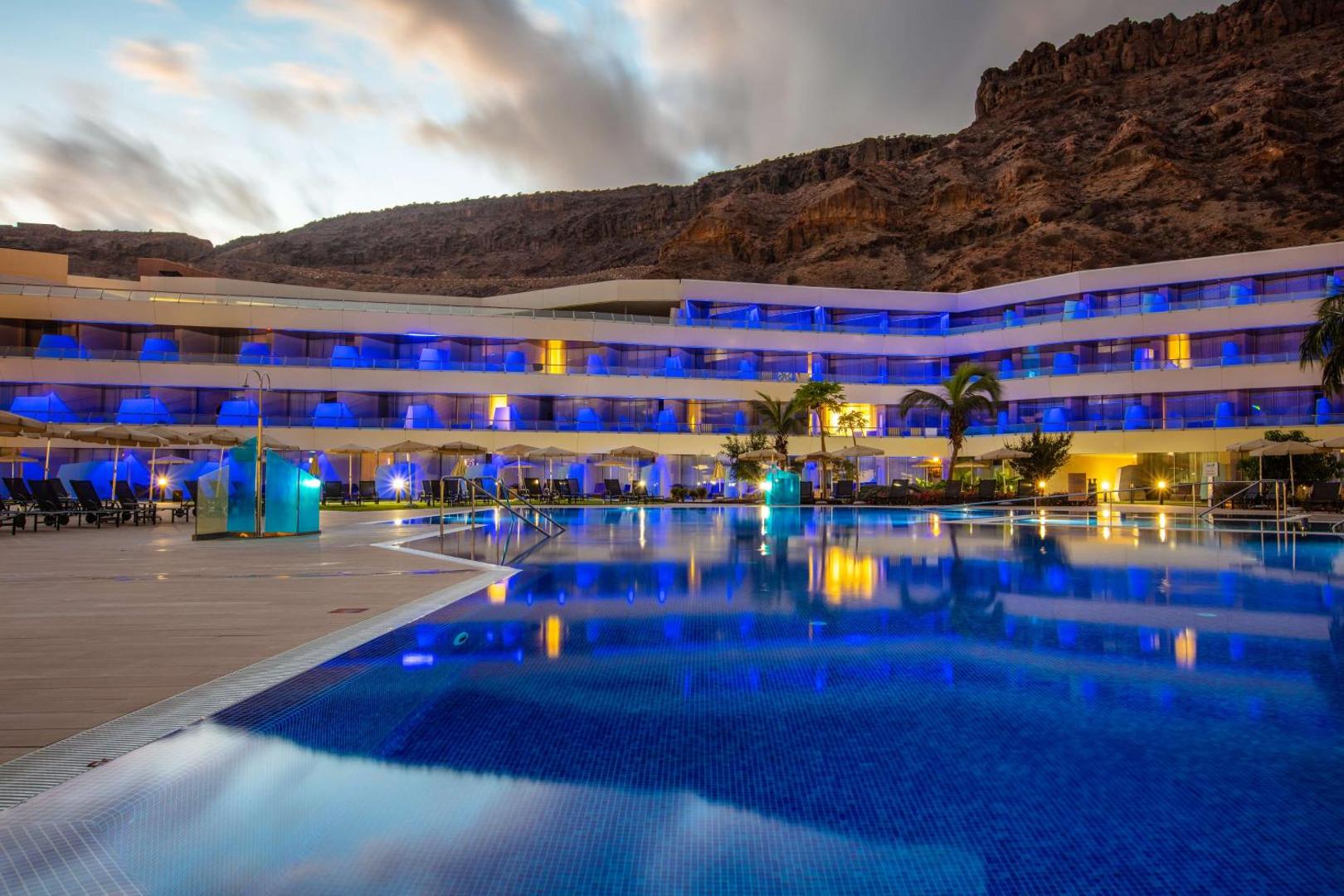 Radisson Blu Resort & Spa, Gran Canaria Mogan Radisson Blu Resort & Spa, Gran Canaria Mogan