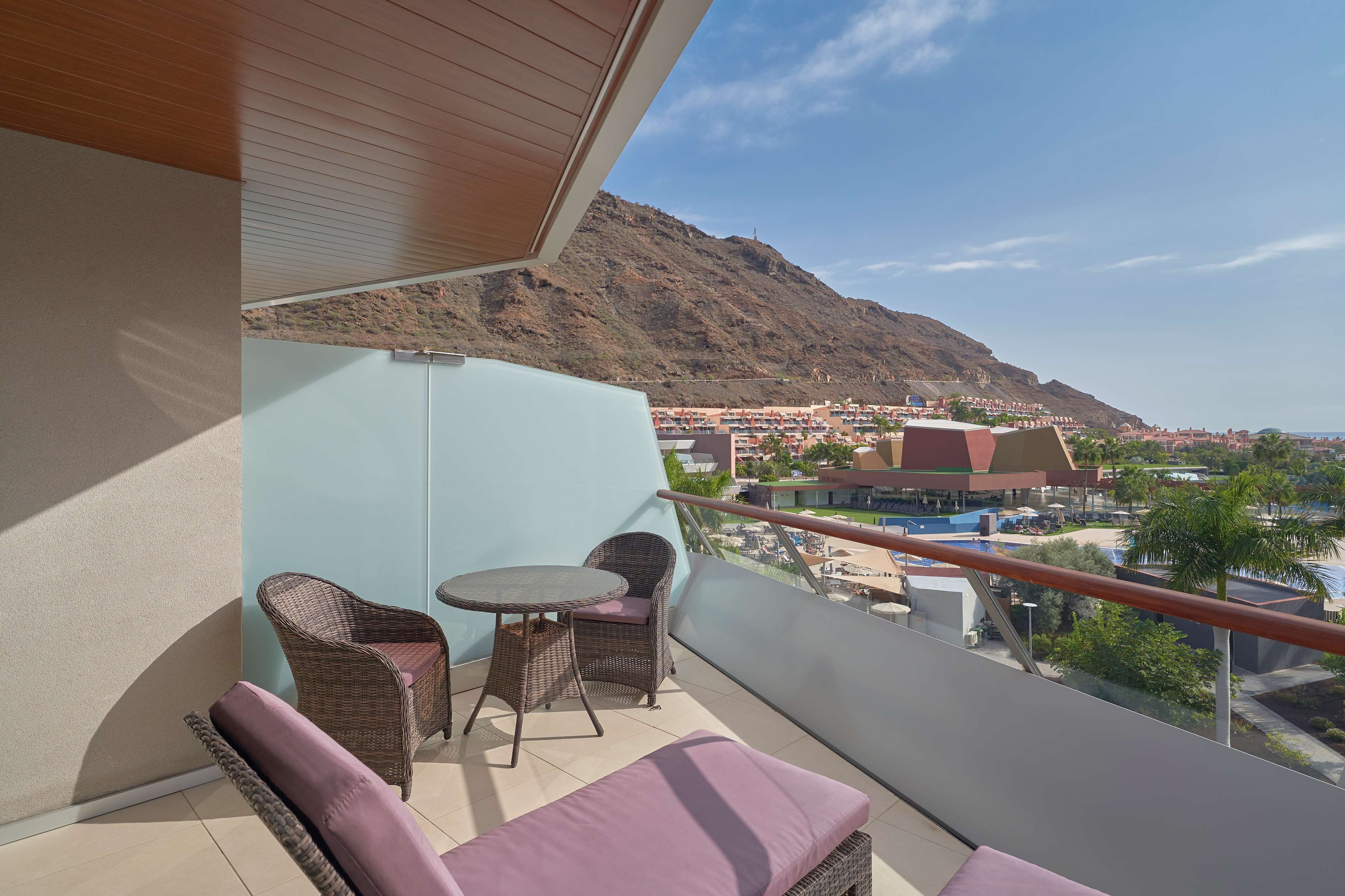 Radisson Blu Resort & Spa, Gran Canaria Mogan Radisson Blu Resort & Spa, Gran Canaria Mogan