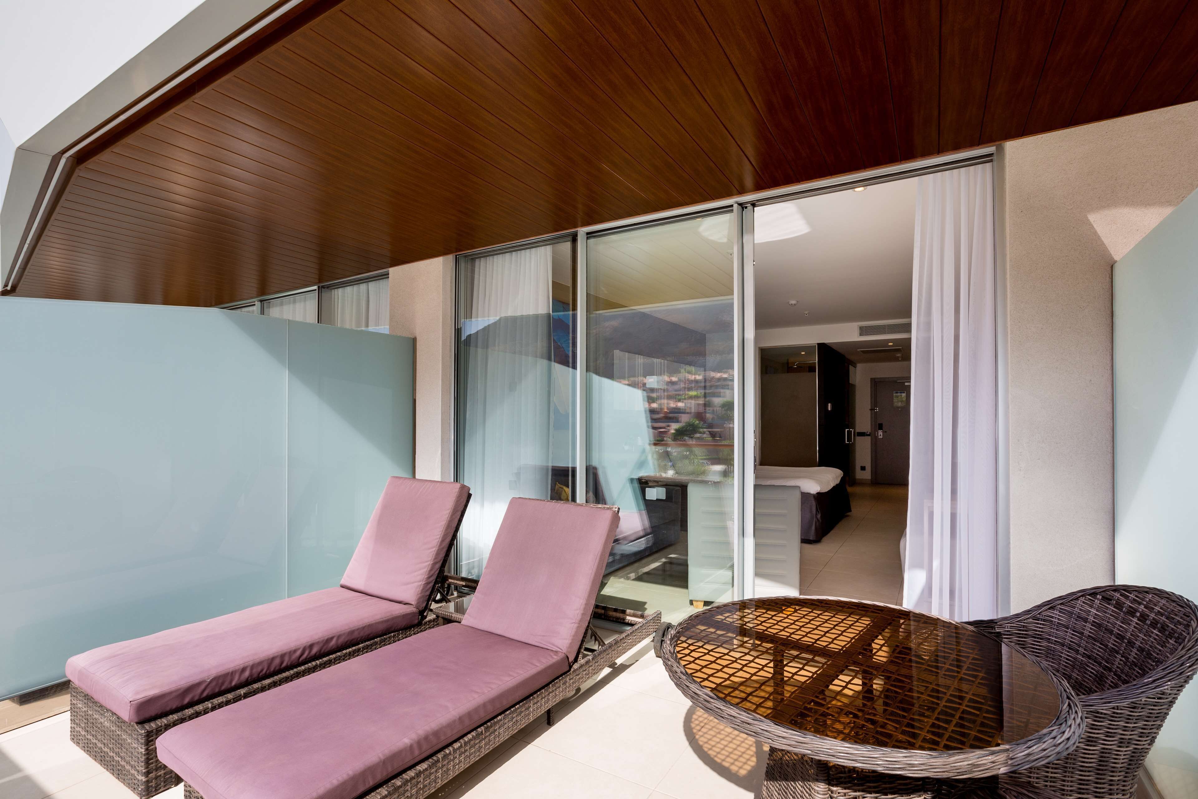 Radisson Blu Resort & Spa, Gran Canaria Mogan Radisson Blu Resort & Spa, Gran Canaria Mogan