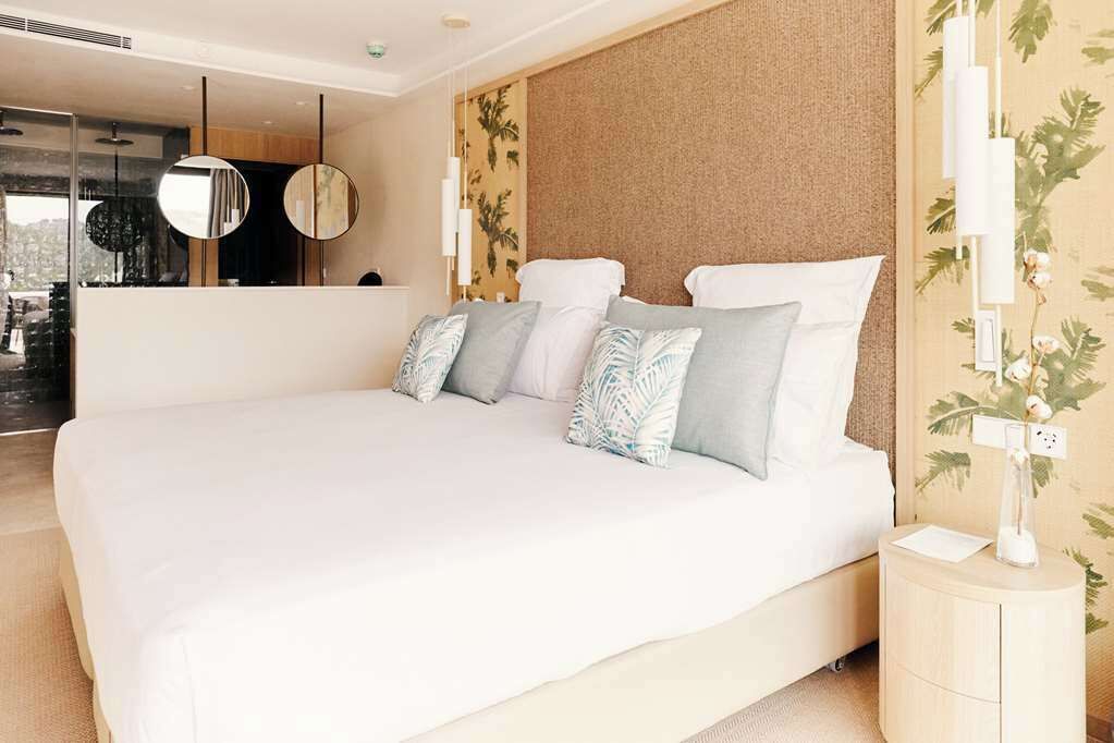 Cala San Miguel Hotel Ibiza Curio Collection by Hilton