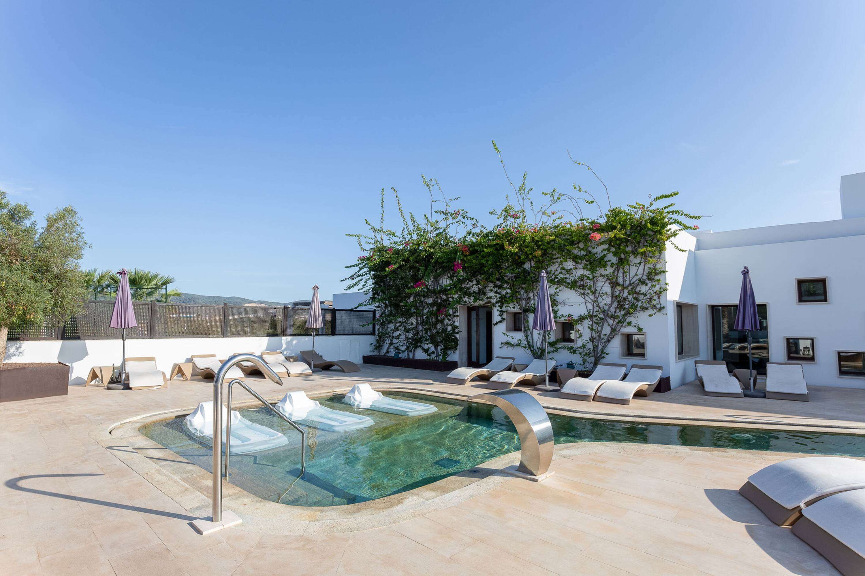 Grand Palladium White Island Resort & Spa