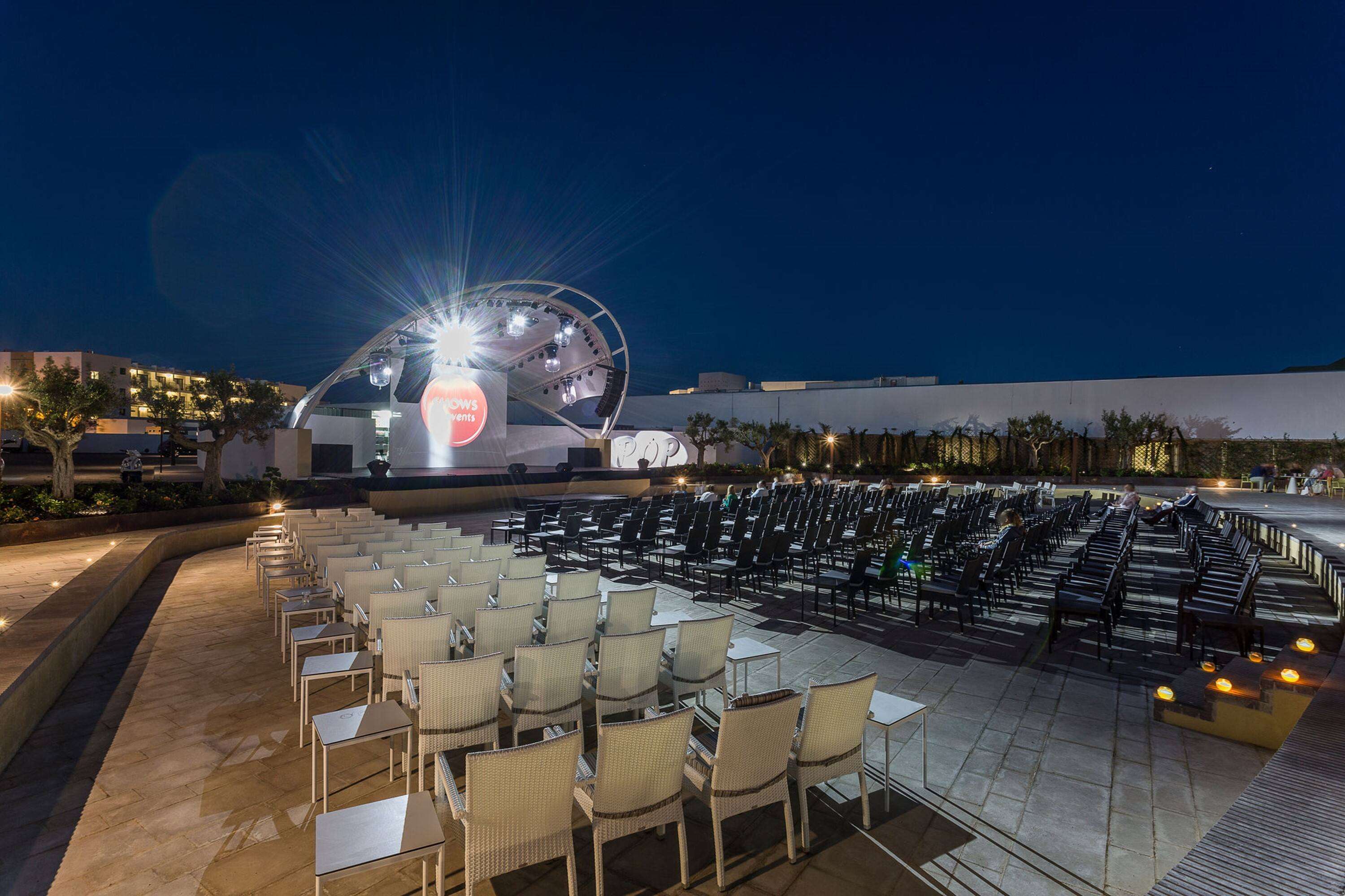 Grand Palladium White Island Resort & Spa