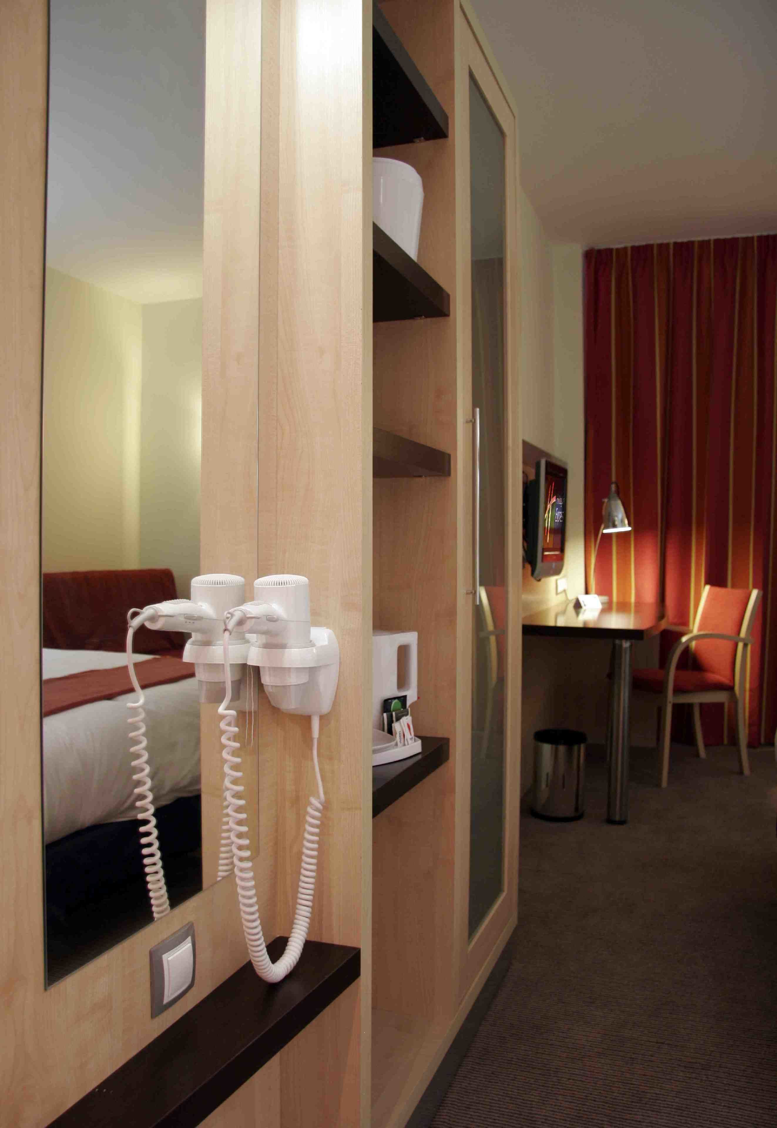 Holiday Inn Express Madrid - Alcobendas Holiday Inn Express Madrid - Alcobendas