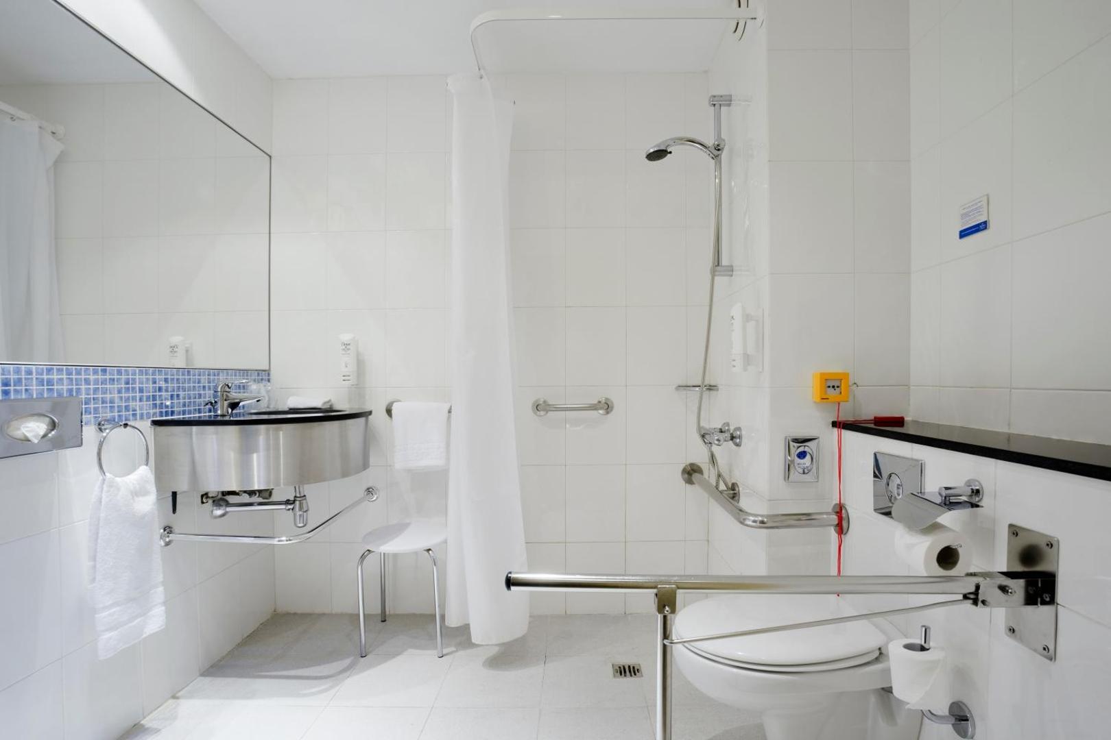 Holiday Inn Express Madrid - Alcobendas Holiday Inn Express Madrid - Alcobendas