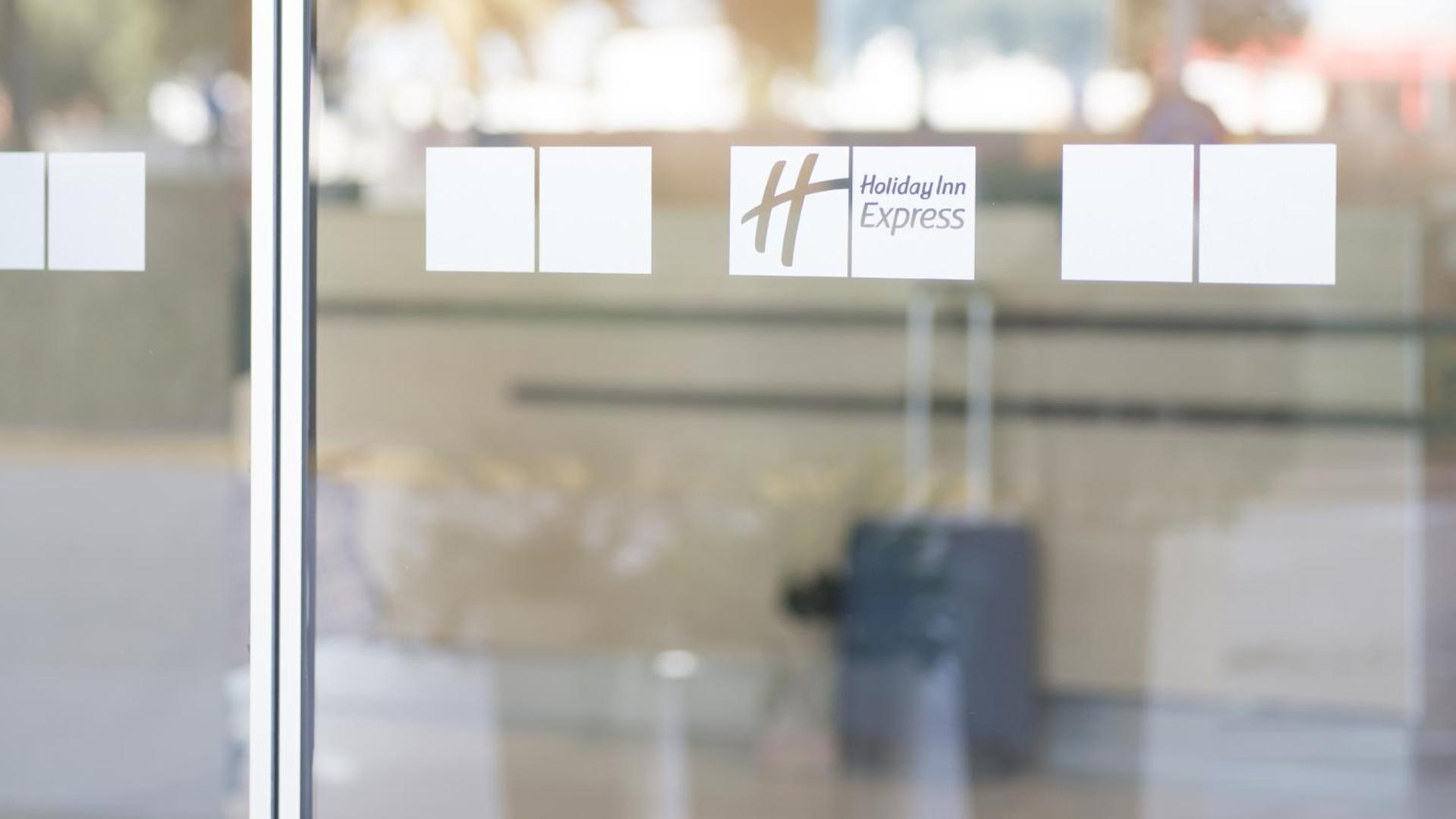 Holiday Inn Express Madrid-Getafe Holiday Inn Express Madrid-Getafe