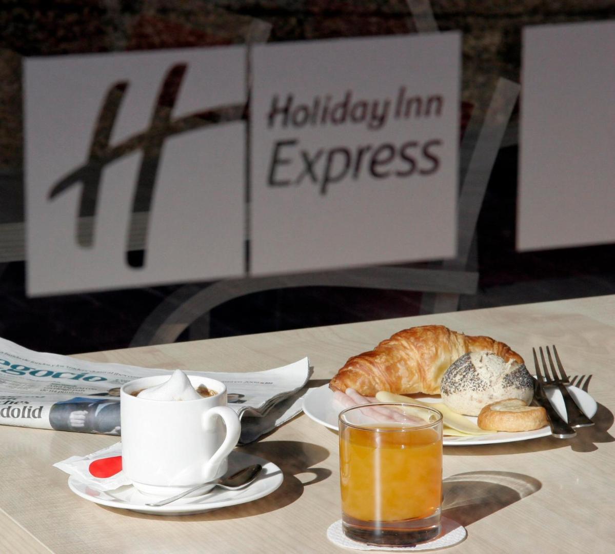 Holiday Inn Express Madrid-Getafe Holiday Inn Express Madrid-Getafe