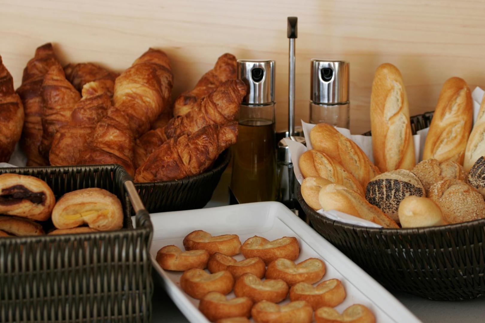 Holiday Inn Express Madrid-Getafe Holiday Inn Express Madrid-Getafe