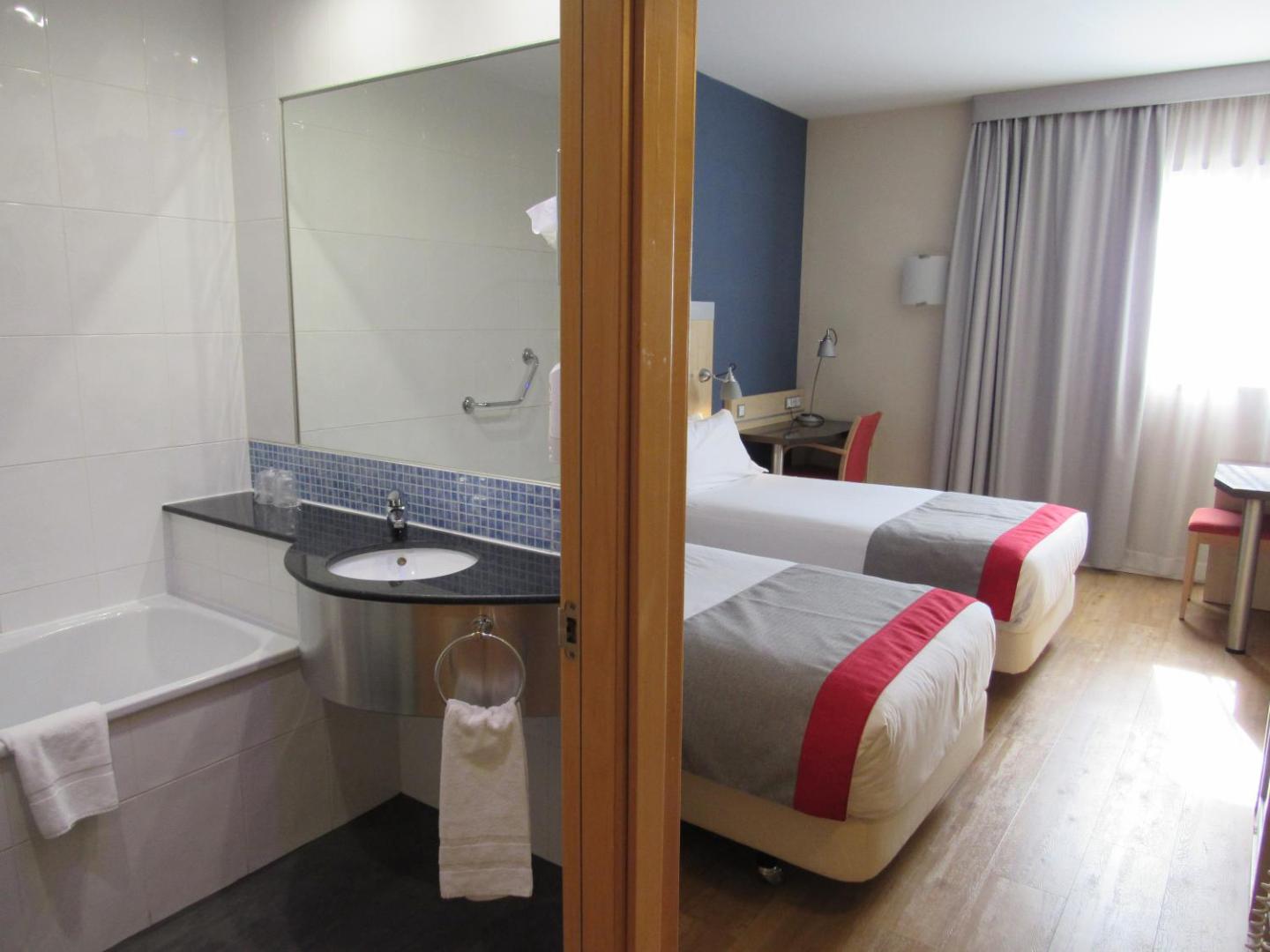 Holiday Inn Express Madrid-Getafe Holiday Inn Express Madrid-Getafe