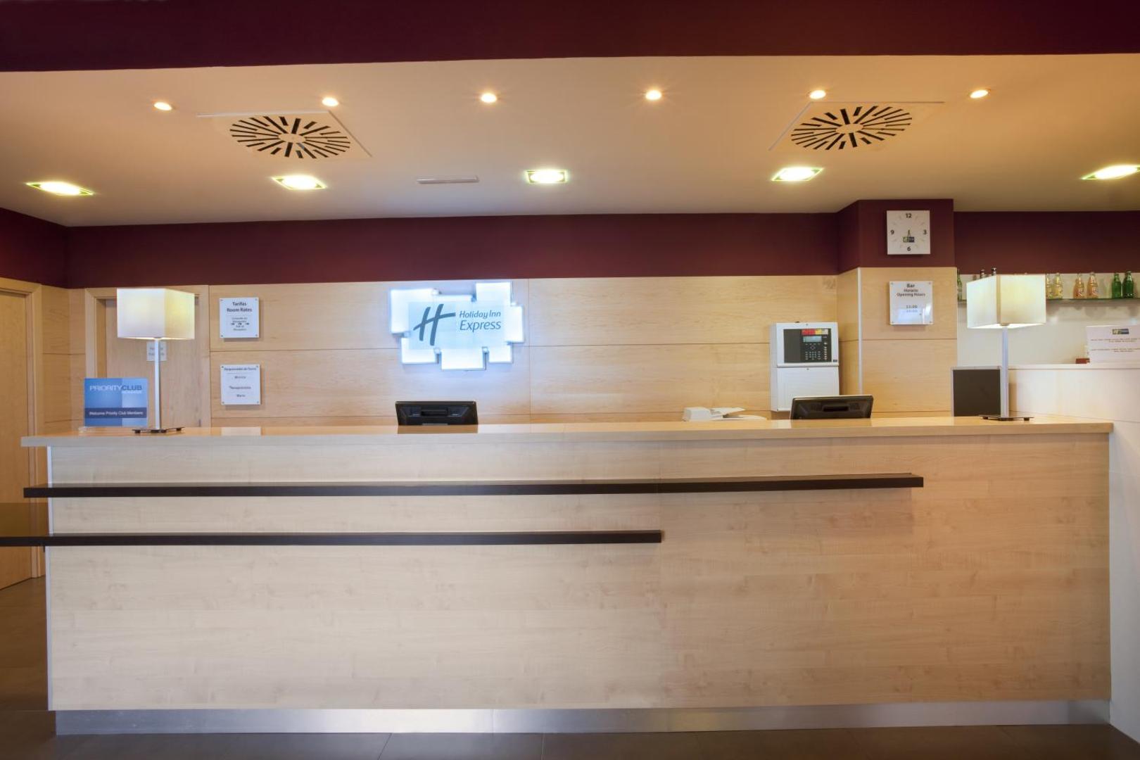 Holiday Inn Express Madrid-Getafe Holiday Inn Express Madrid-Getafe