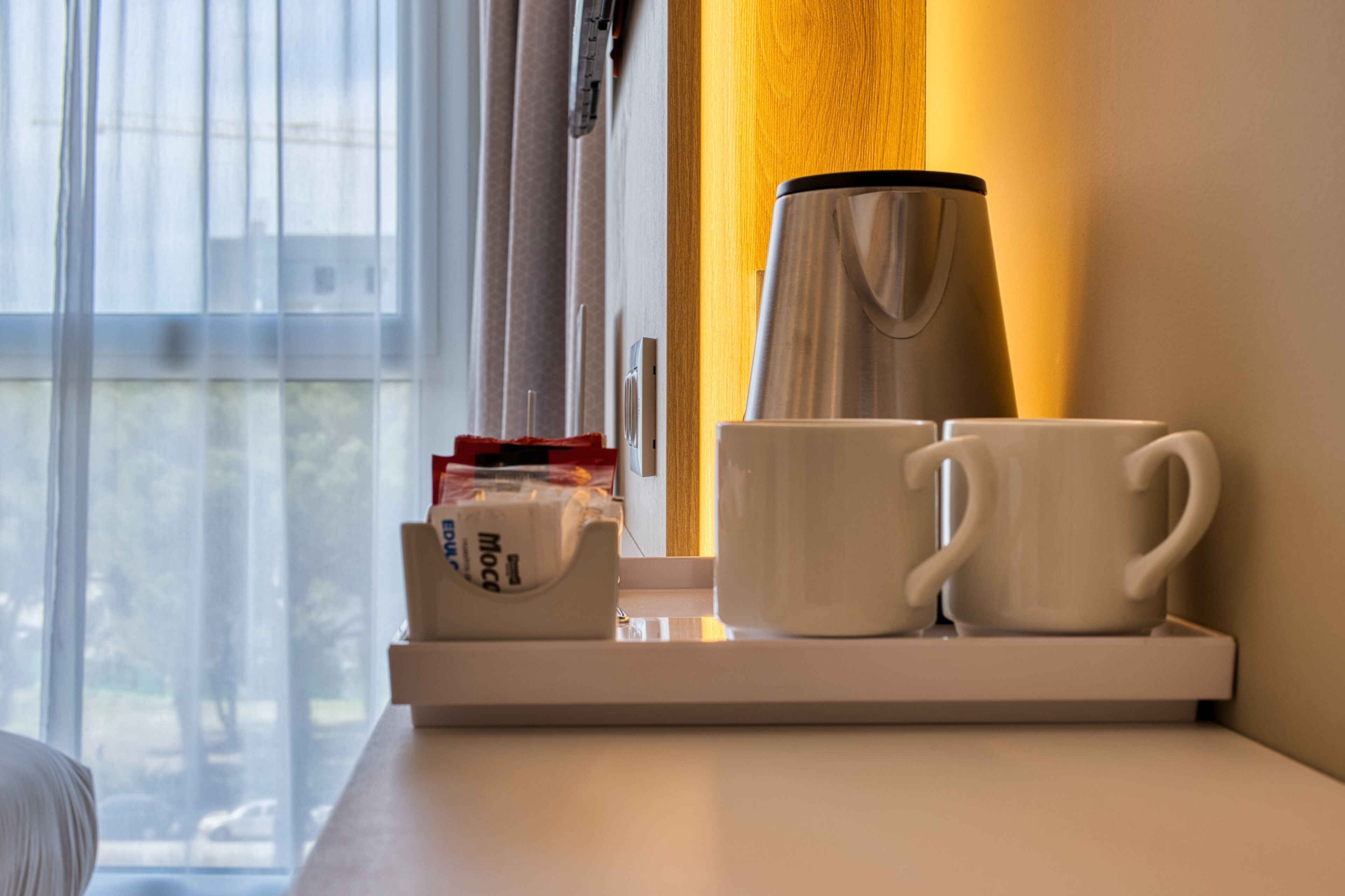 Holiday Inn Express Madrid Airport Holiday Inn Express Madrid Airport