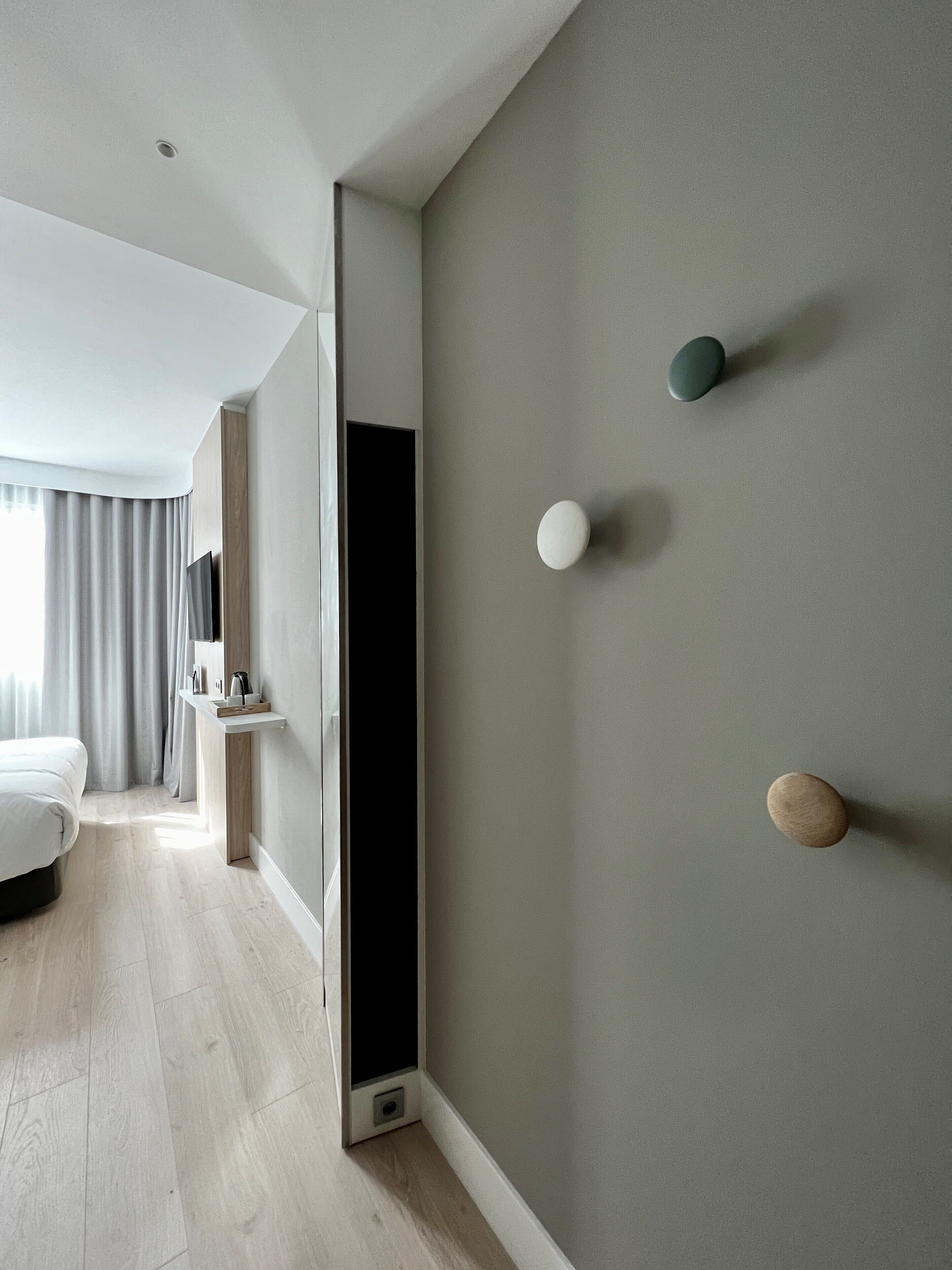 Holiday Inn Express Madrid Airport Holiday Inn Express Madrid Airport