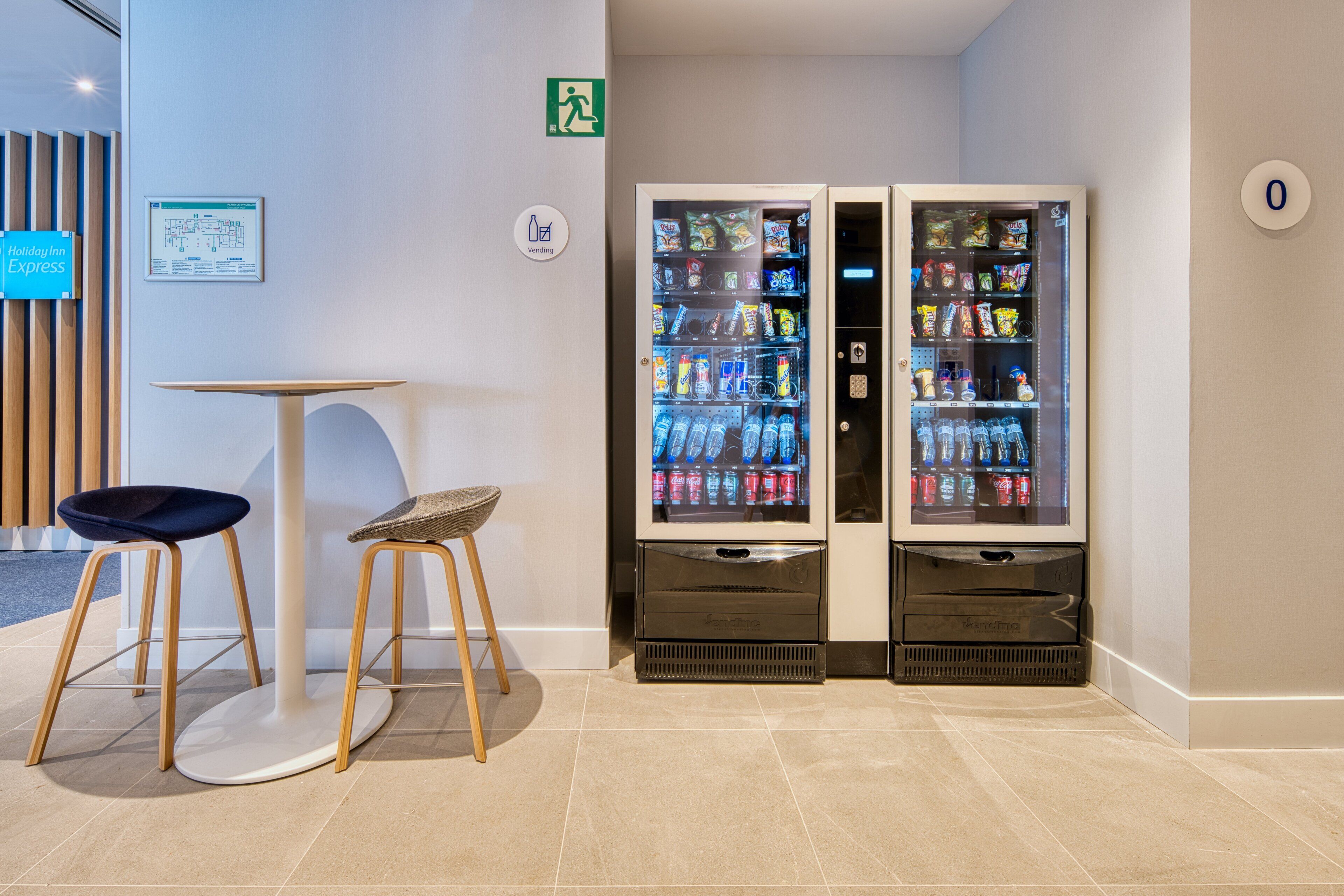 Holiday Inn Express Madrid Airport Holiday Inn Express Madrid Airport