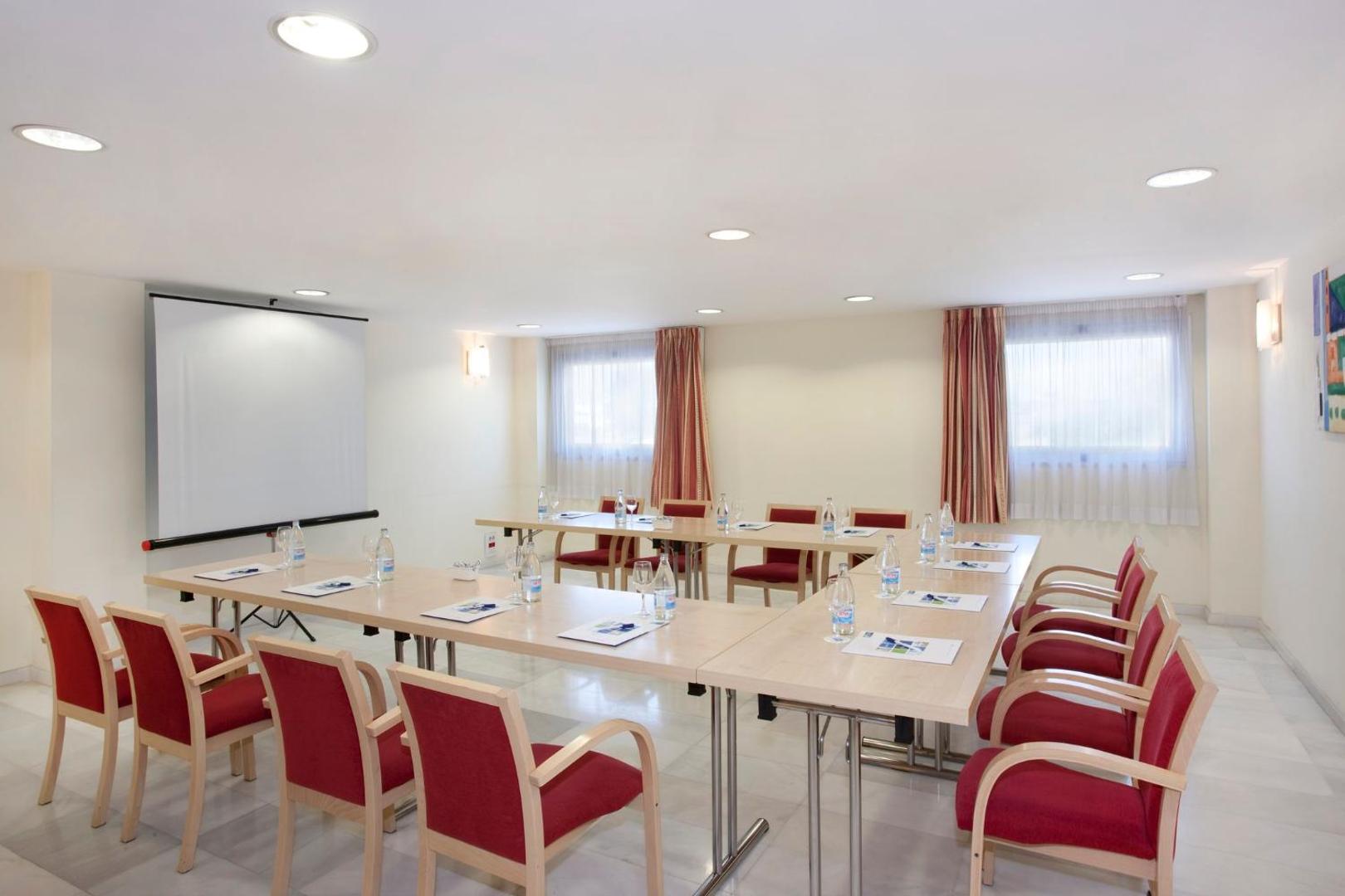 Holiday Inn Express Madrid - Alcorcon Holiday Inn Express Madrid - Alcorcon