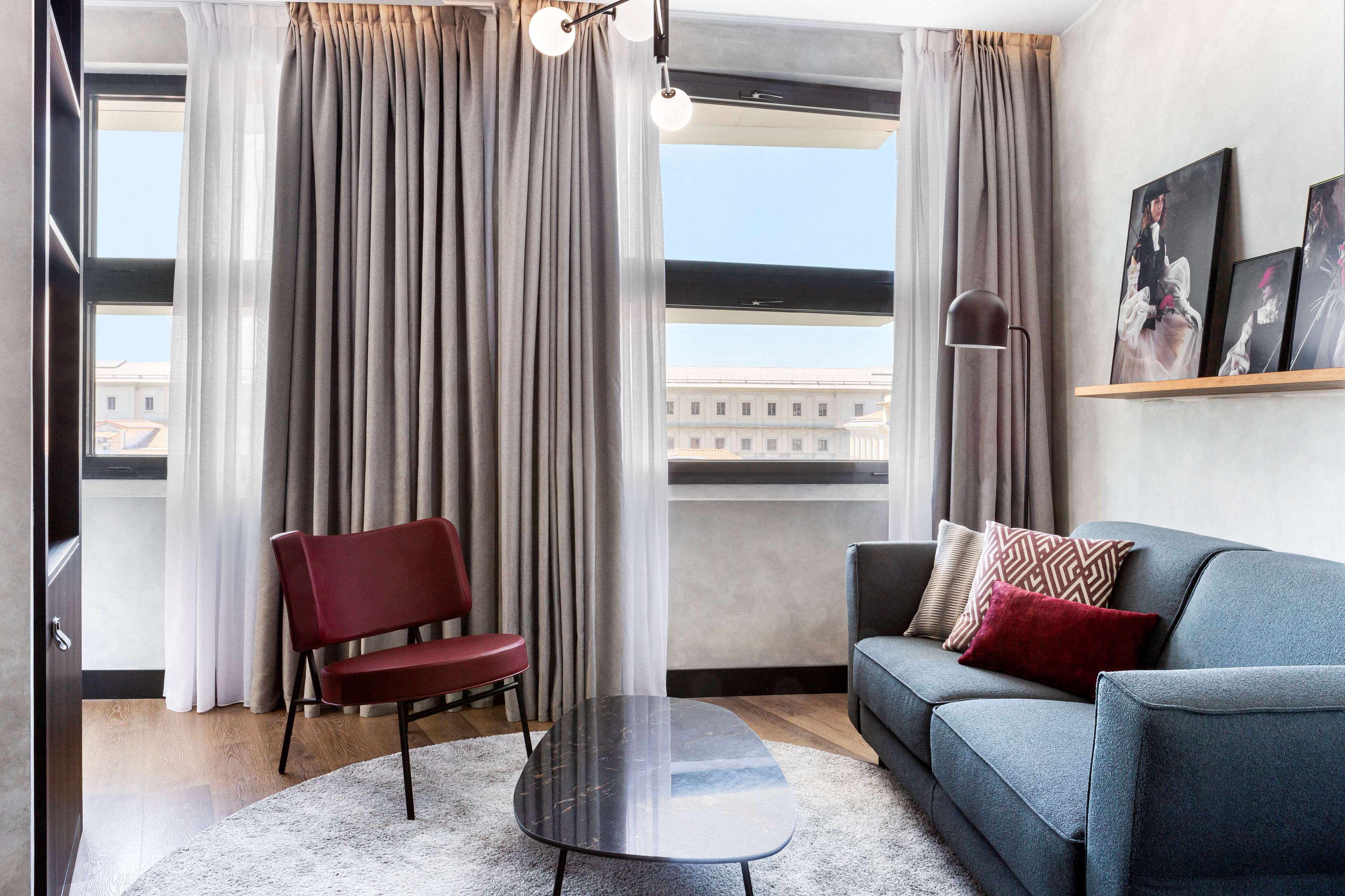 Radisson RED Madrid Radisson RED Madrid
