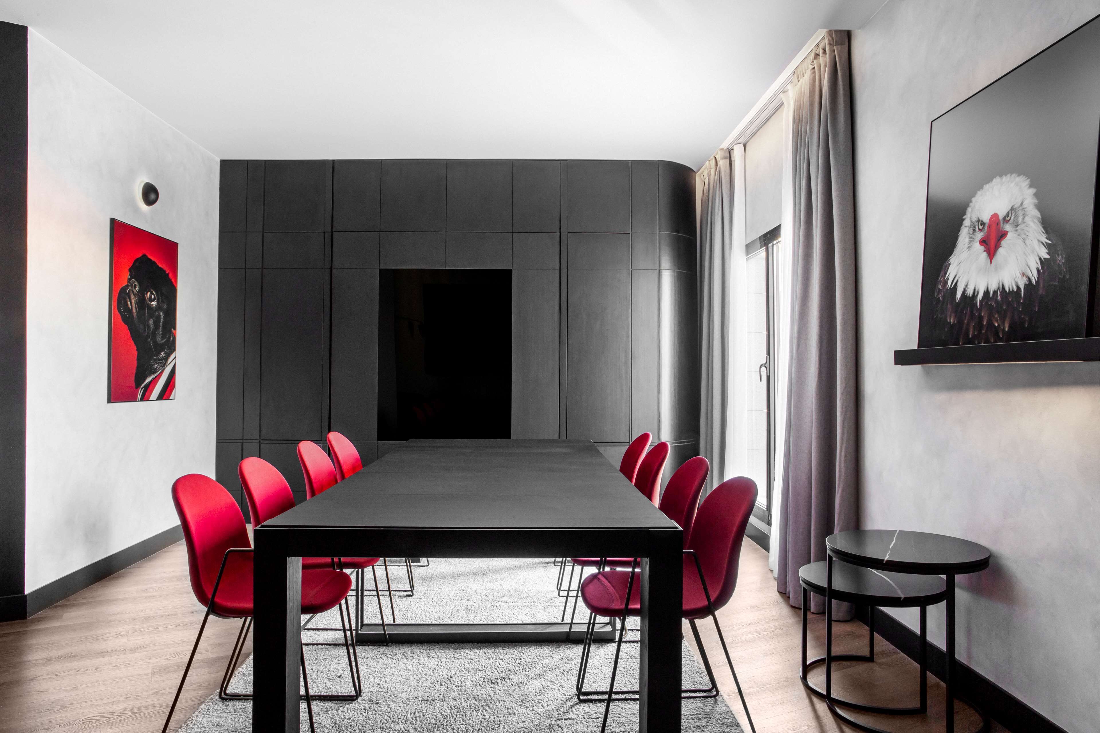 Radisson RED Madrid Radisson RED Madrid
