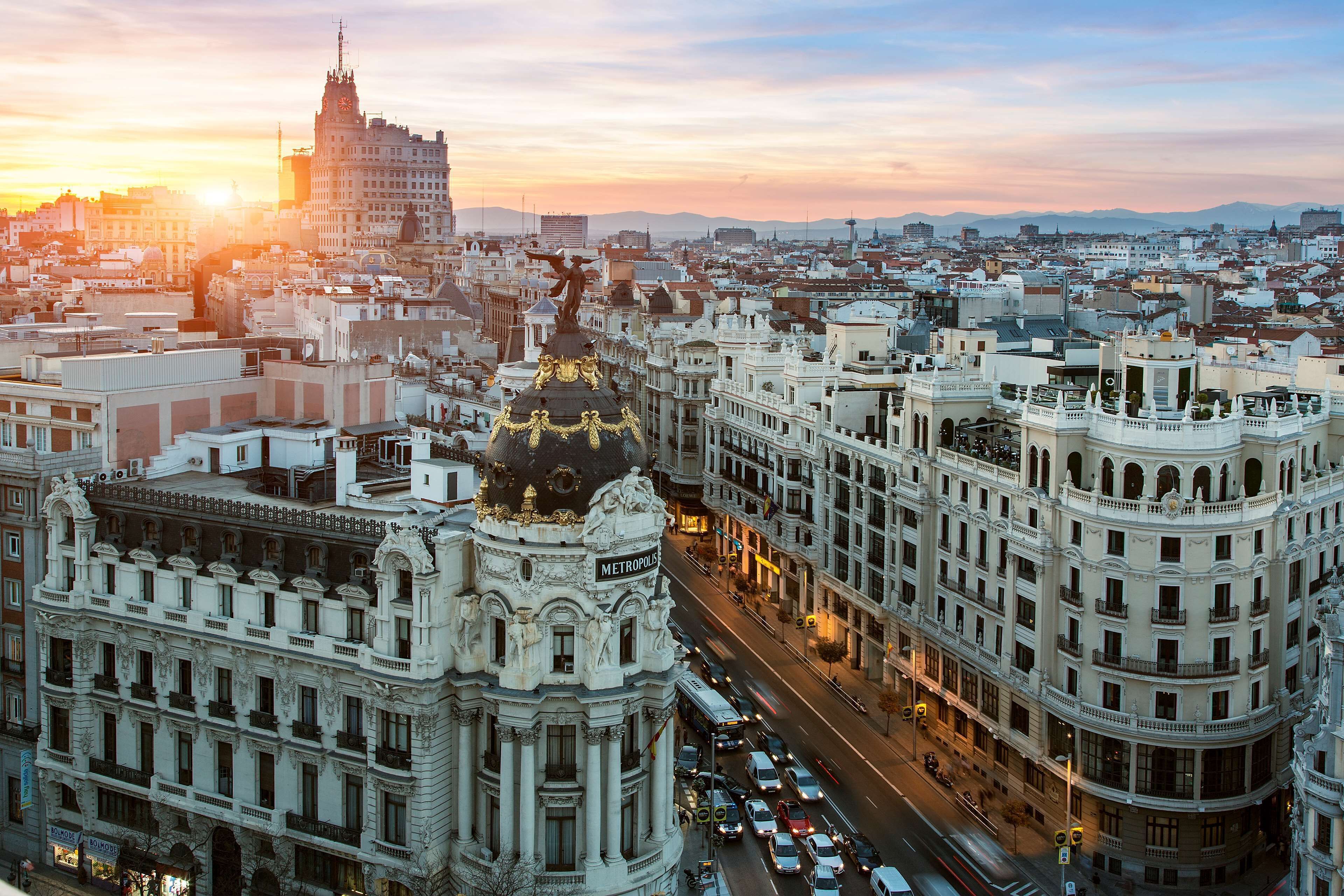 Radisson RED Madrid Radisson RED Madrid