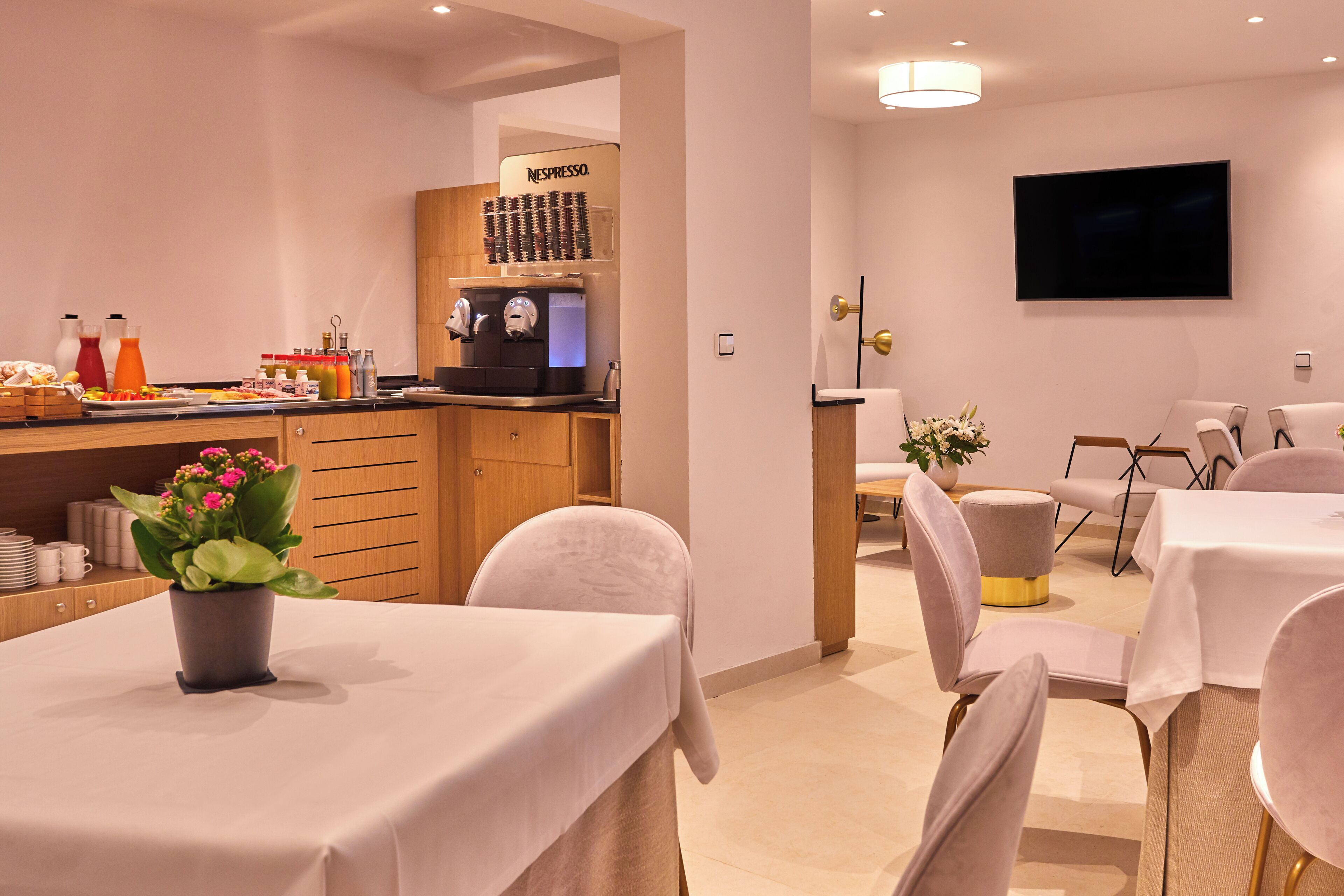 Secrets Mallorca Villamil (Adults Only) Secrets Mallorca Villamil (Adults Only)