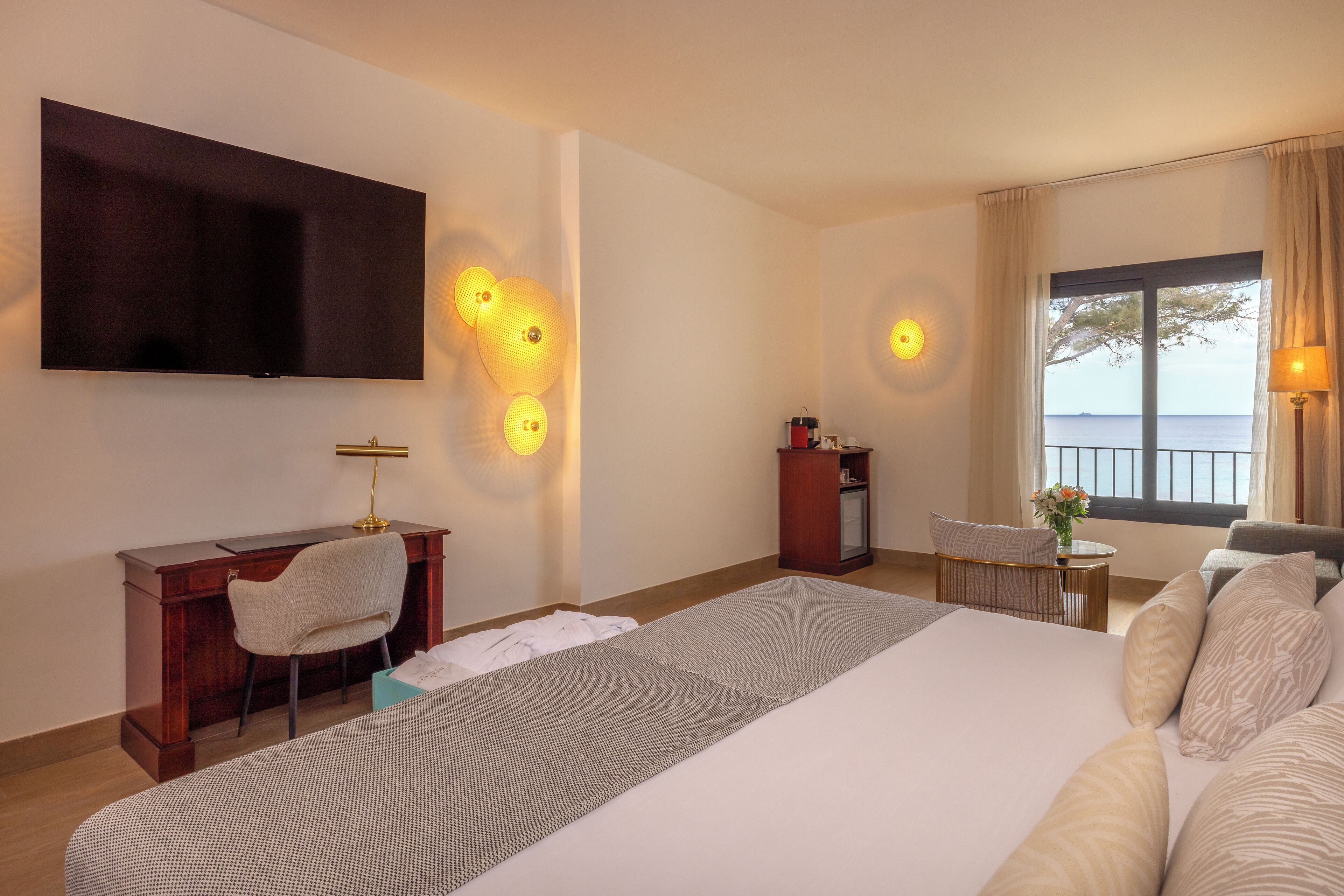 Secrets Mallorca Villamil (Adults Only) Secrets Mallorca Villamil (Adults Only)