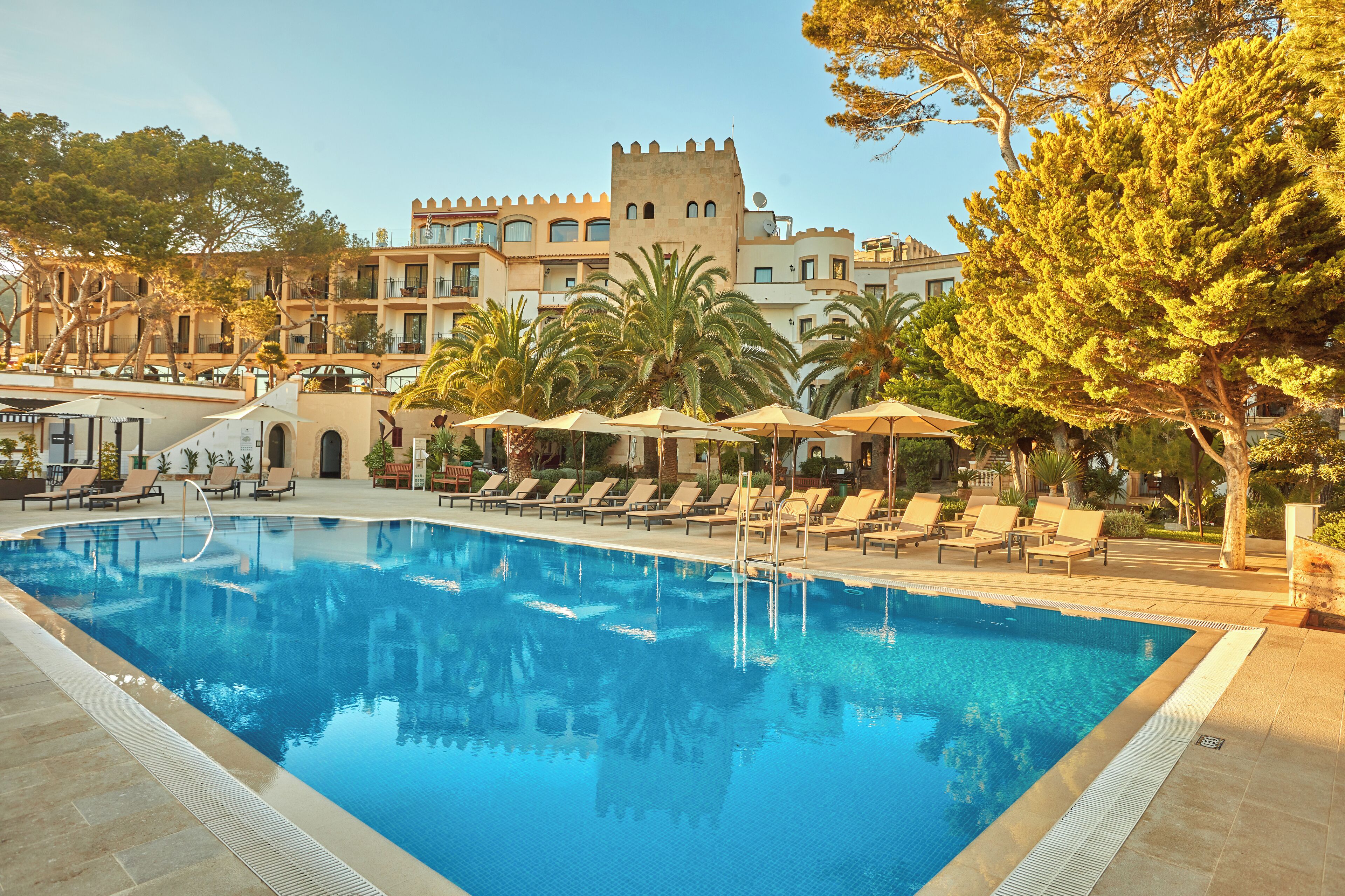 Secrets Mallorca Villamil (Adults Only) Secrets Mallorca Villamil (Adults Only)