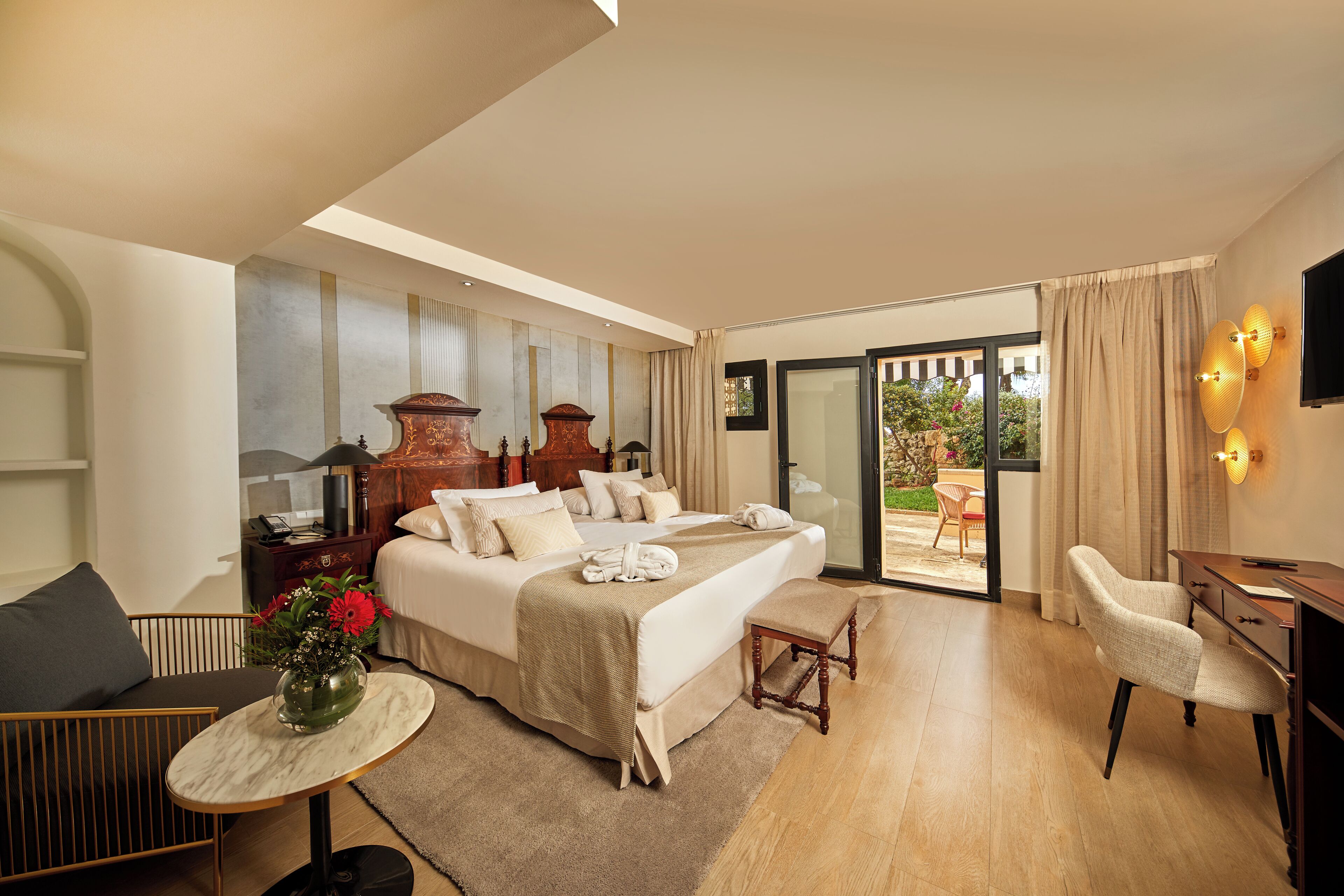 Secrets Mallorca Villamil (Adults Only) Secrets Mallorca Villamil (Adults Only)