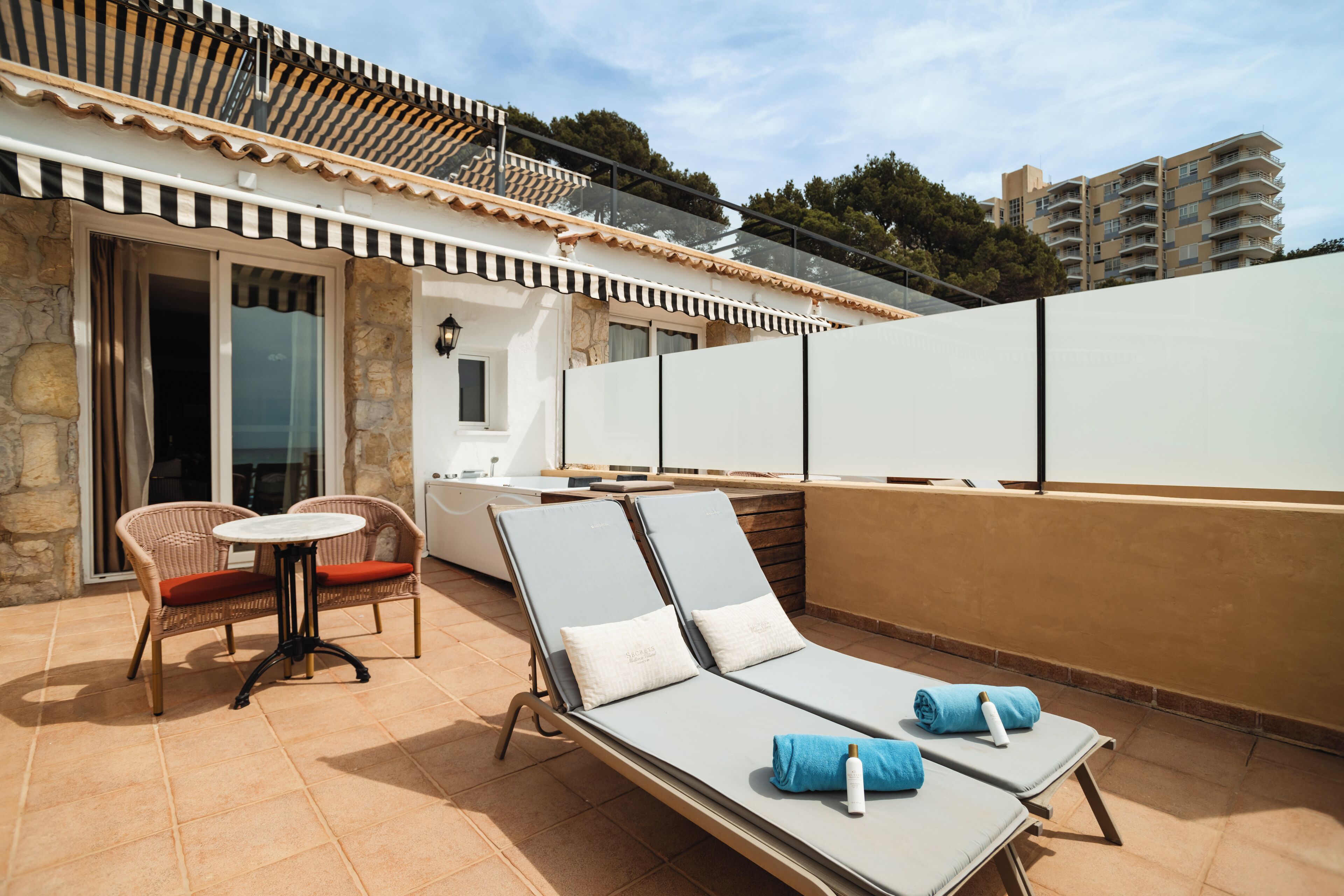 Secrets Mallorca Villamil (Adults Only) Secrets Mallorca Villamil (Adults Only)